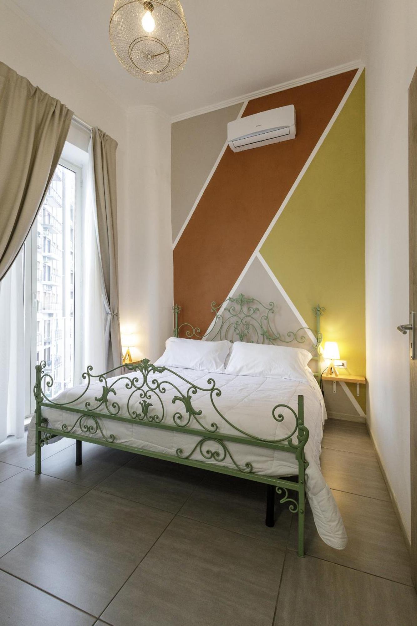 Bed & Breakfast Civico13 Naples