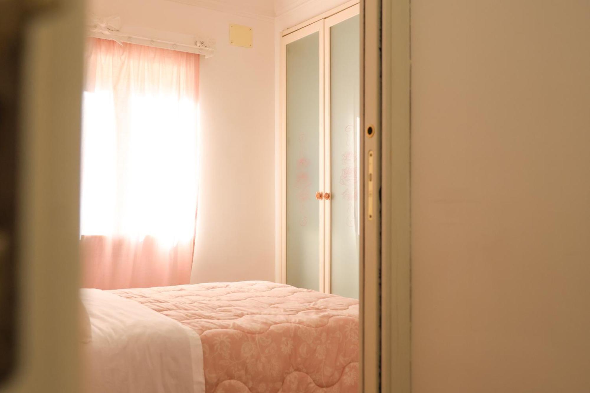 Grace's In The Center Apartment *