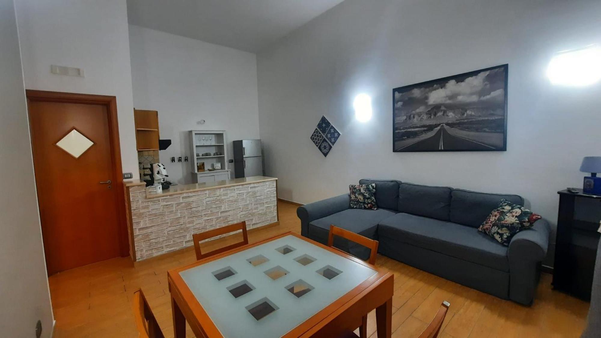 Apartment White Spagnoli