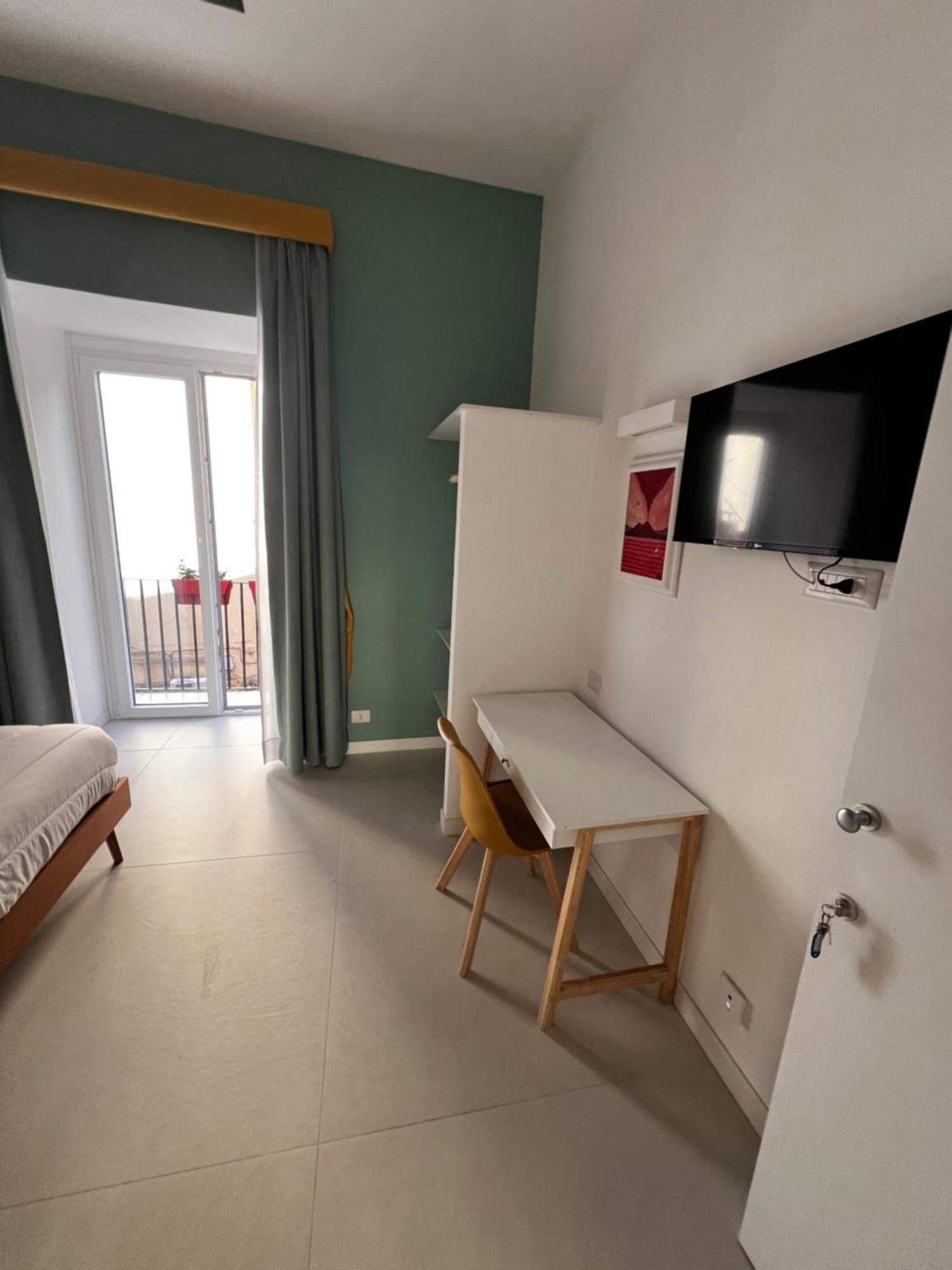 Spaccanapoli 56 Bed & Breakfast *