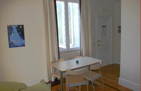 Aparthotel Gli Angioini Srl
