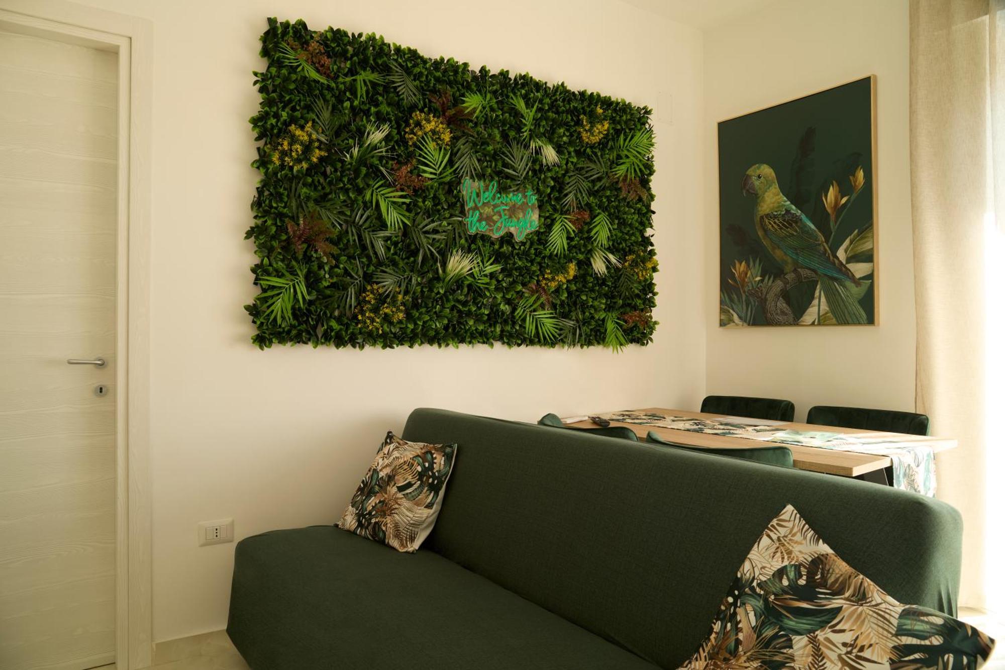 Lumina Naples
