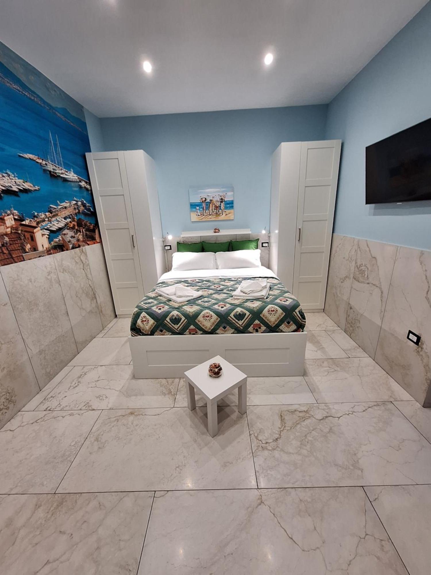Casa Vacanza Alessandra * Naples