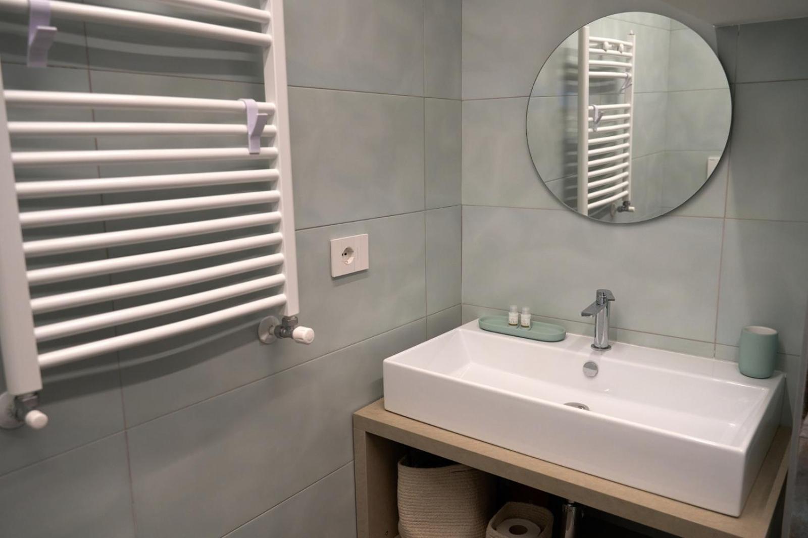 Alesuite Naples
