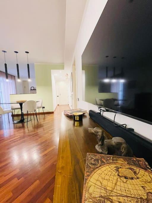 Apartment Re Gallo Luxury Plebiscito In Via Chiaia *
