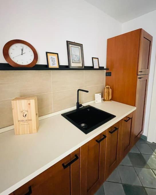 Re Gallo Luxury Plebiscito In Via Chiaia Naples