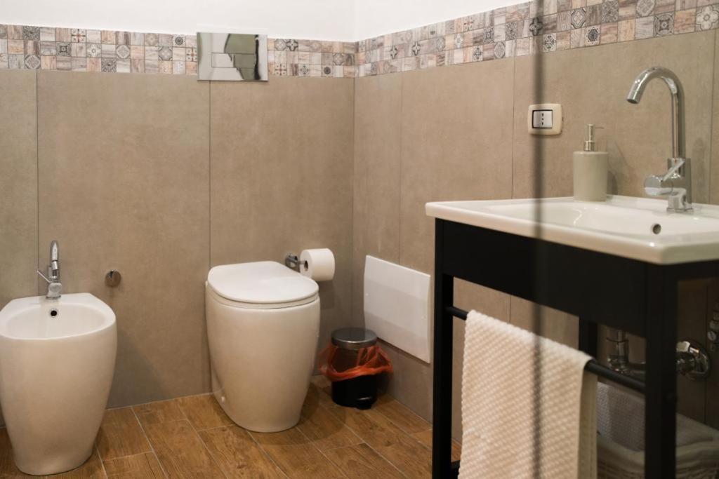 Apartment Le Casine Di Spaccanapoli Naples