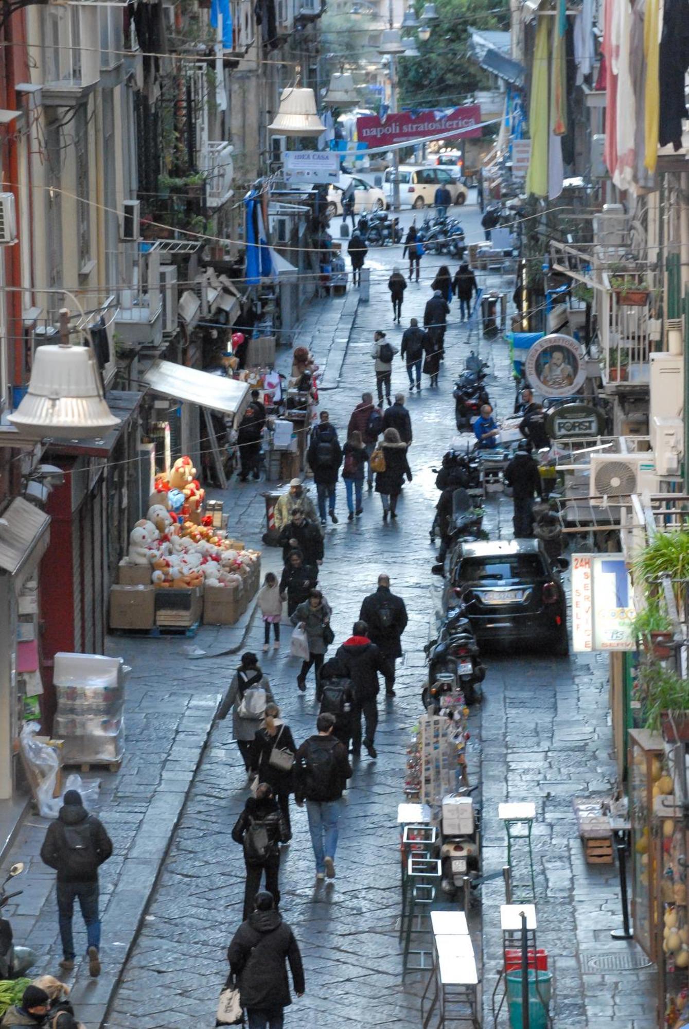 Bed & Breakfast Spaccanapoli 56