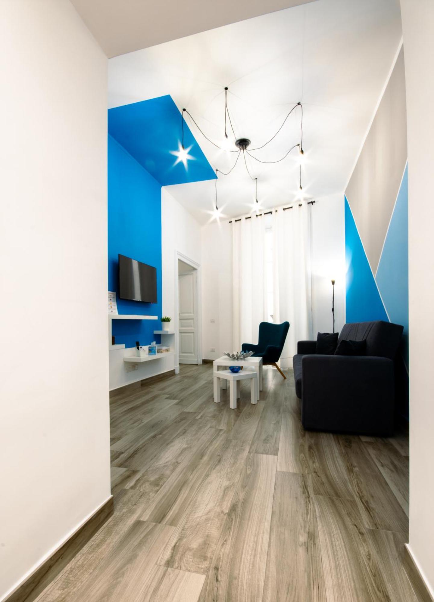 Casa Cosmedin * Naples