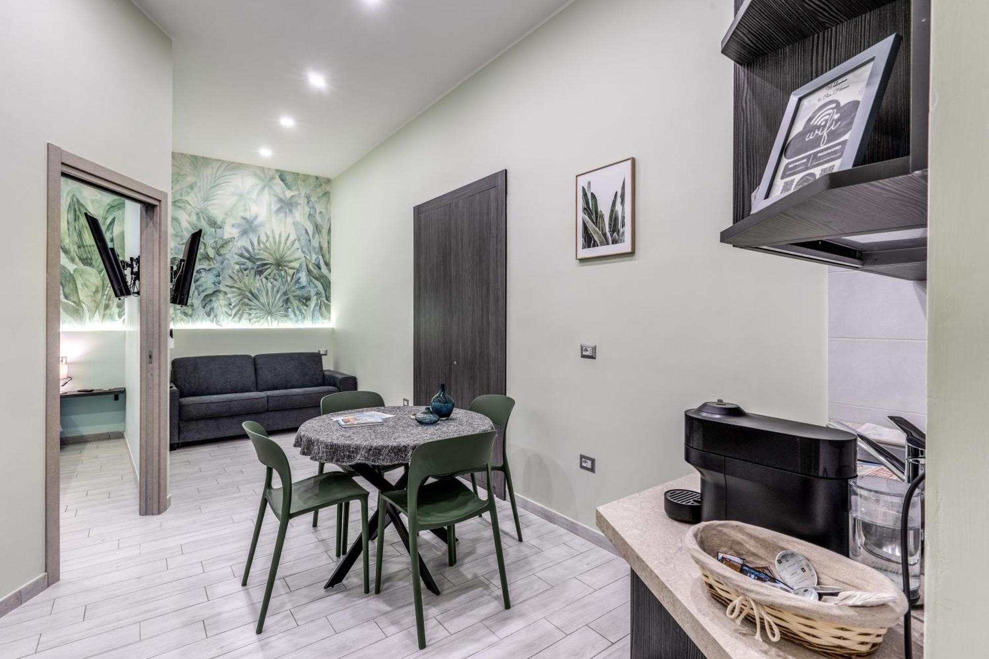 Casa Dalu * Naples