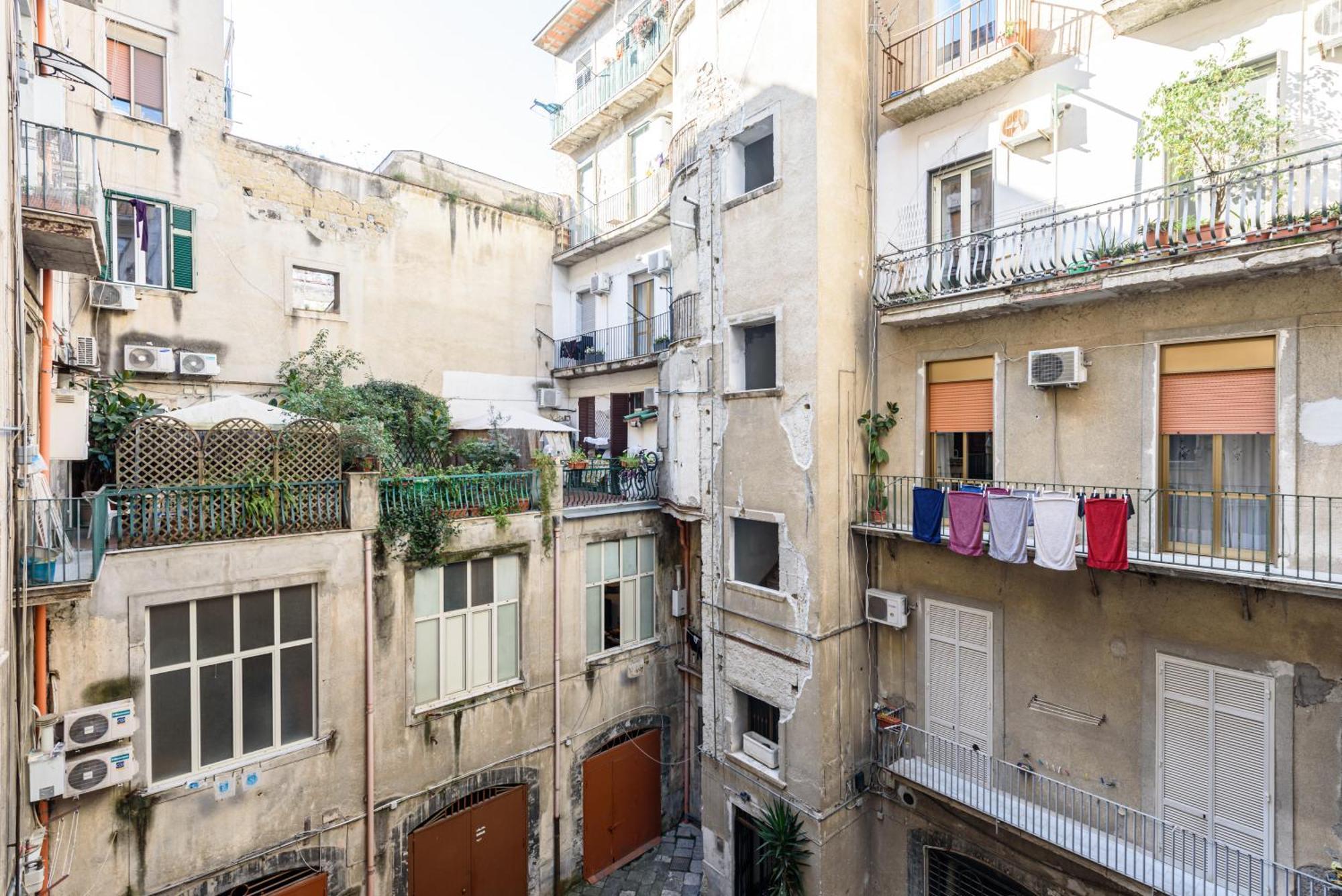Ecosuite Spaccanapoli Naples