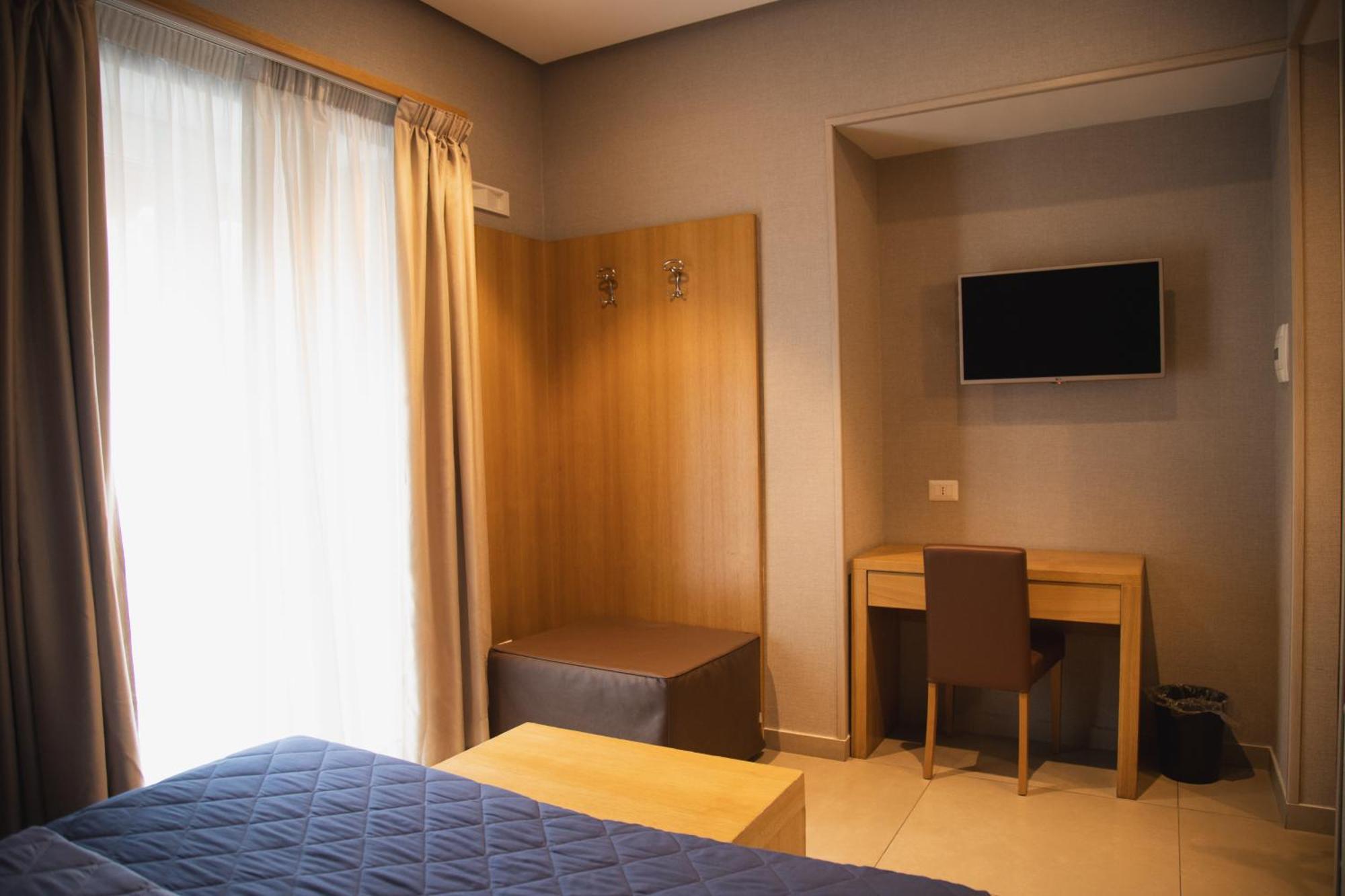 Hotel Airone Naples