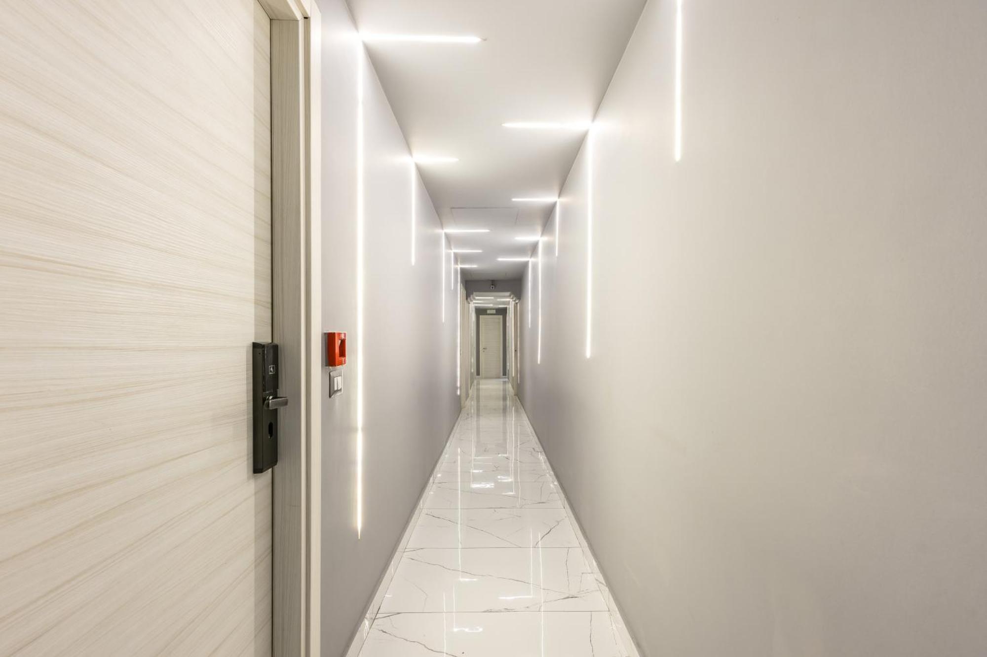 Bella Hotel Naples