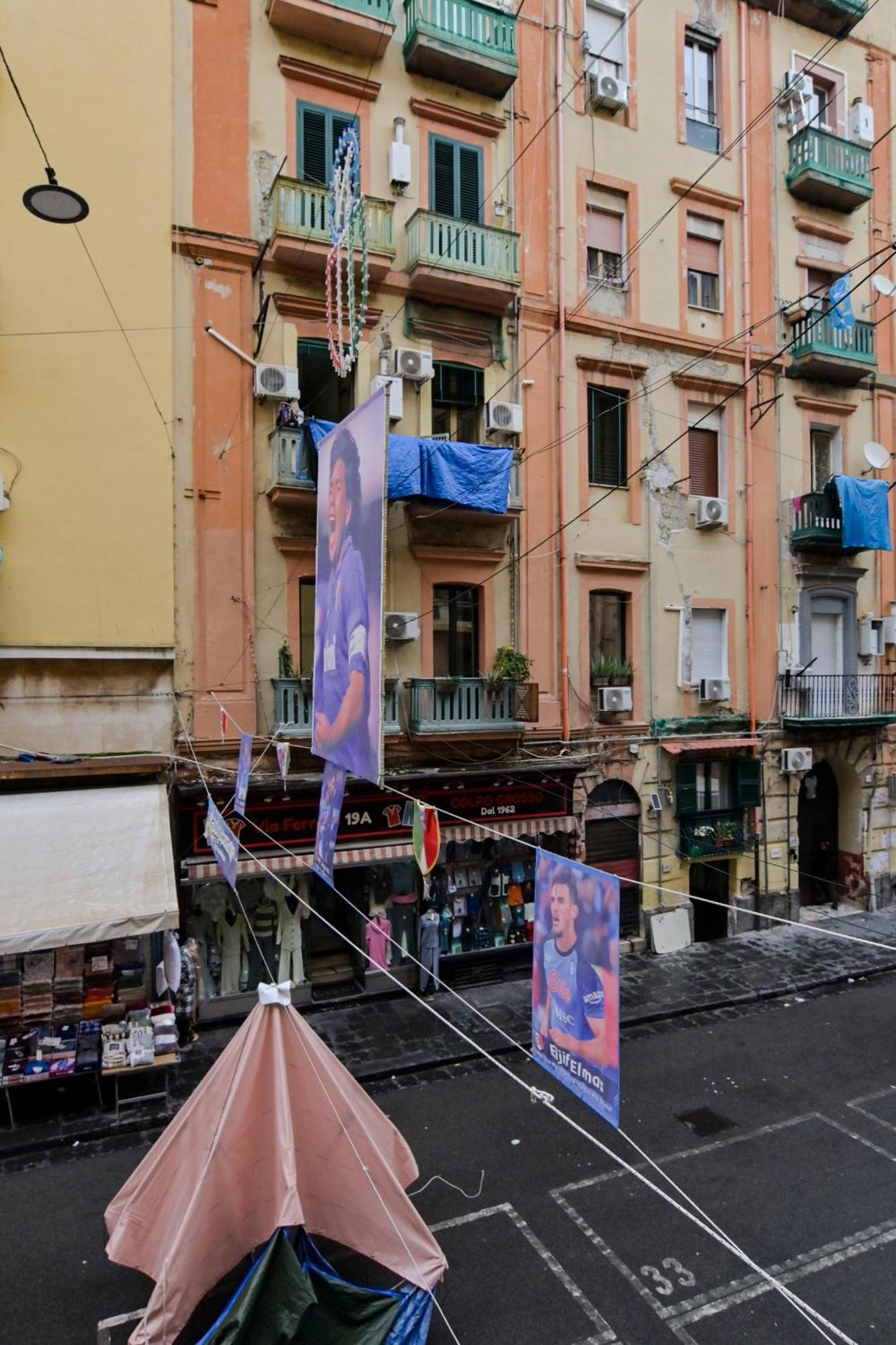 Cozy * Naples