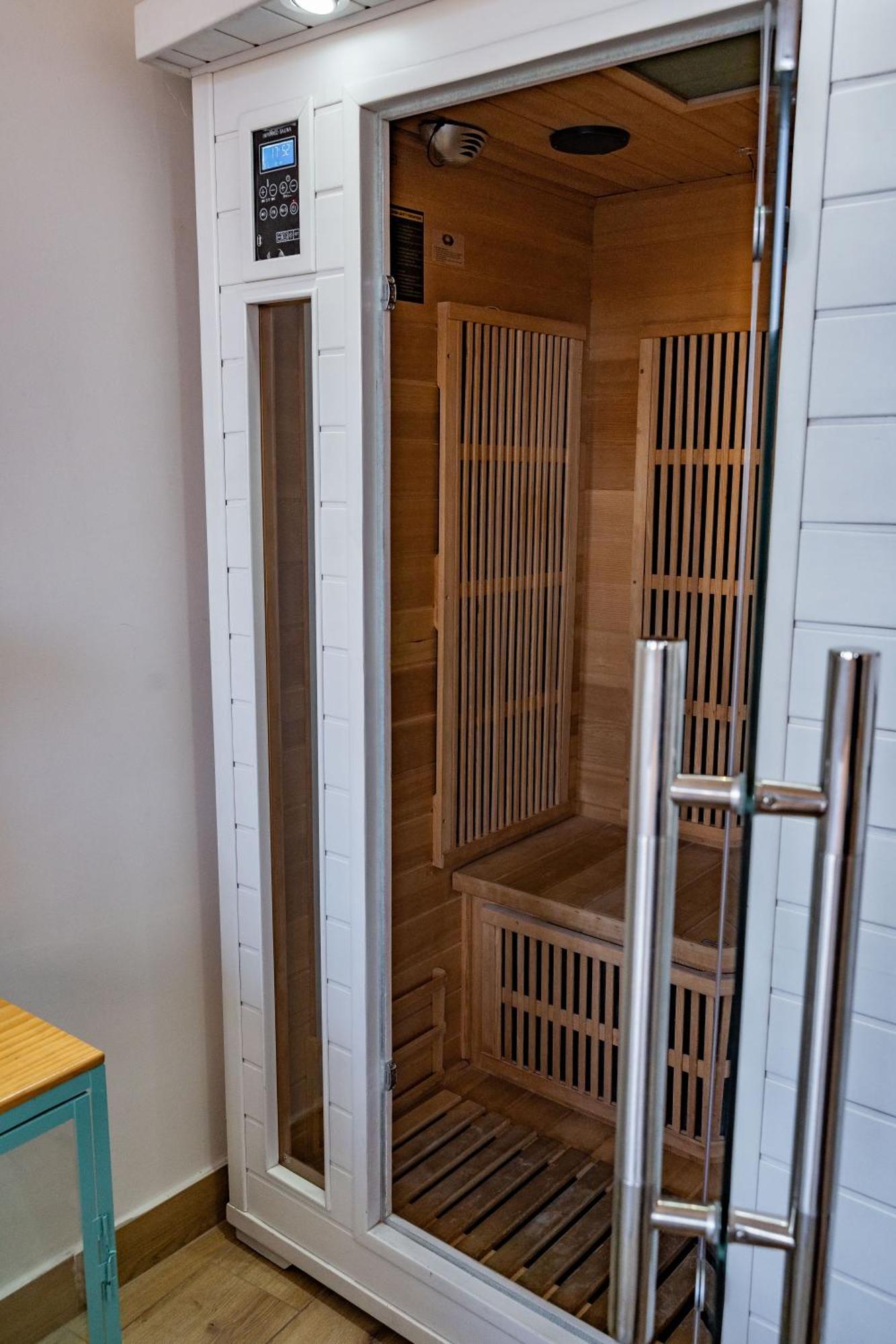 Bed & Breakfast Covo Degli Angioini 4*