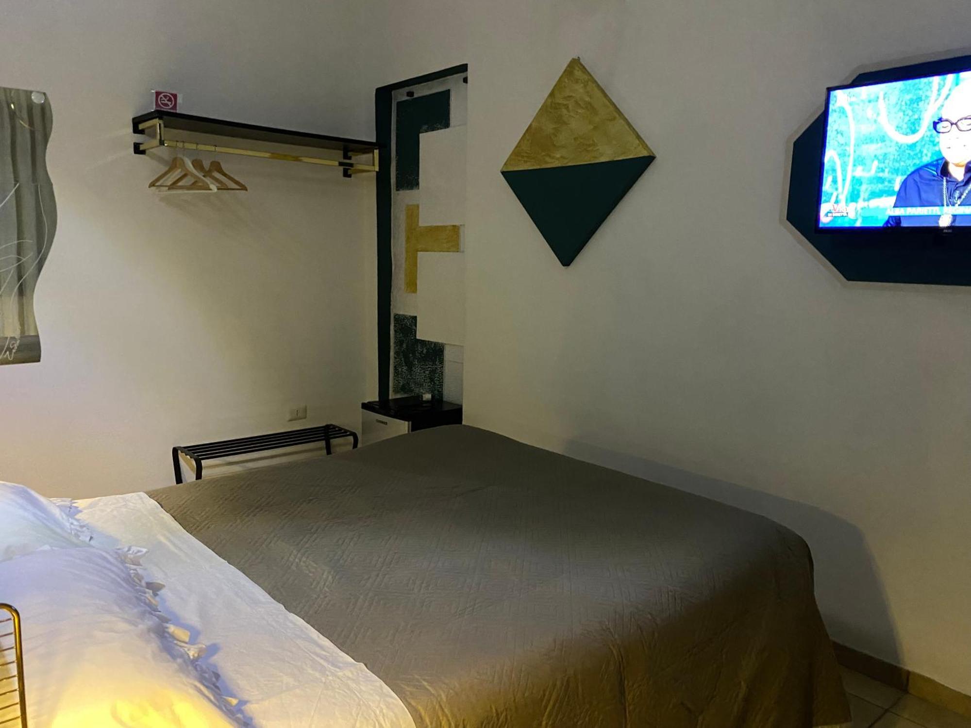 Mario's House Bed & Breakfast