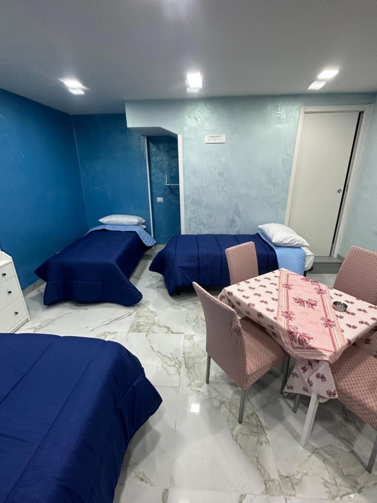 Apartment Blue House Naples