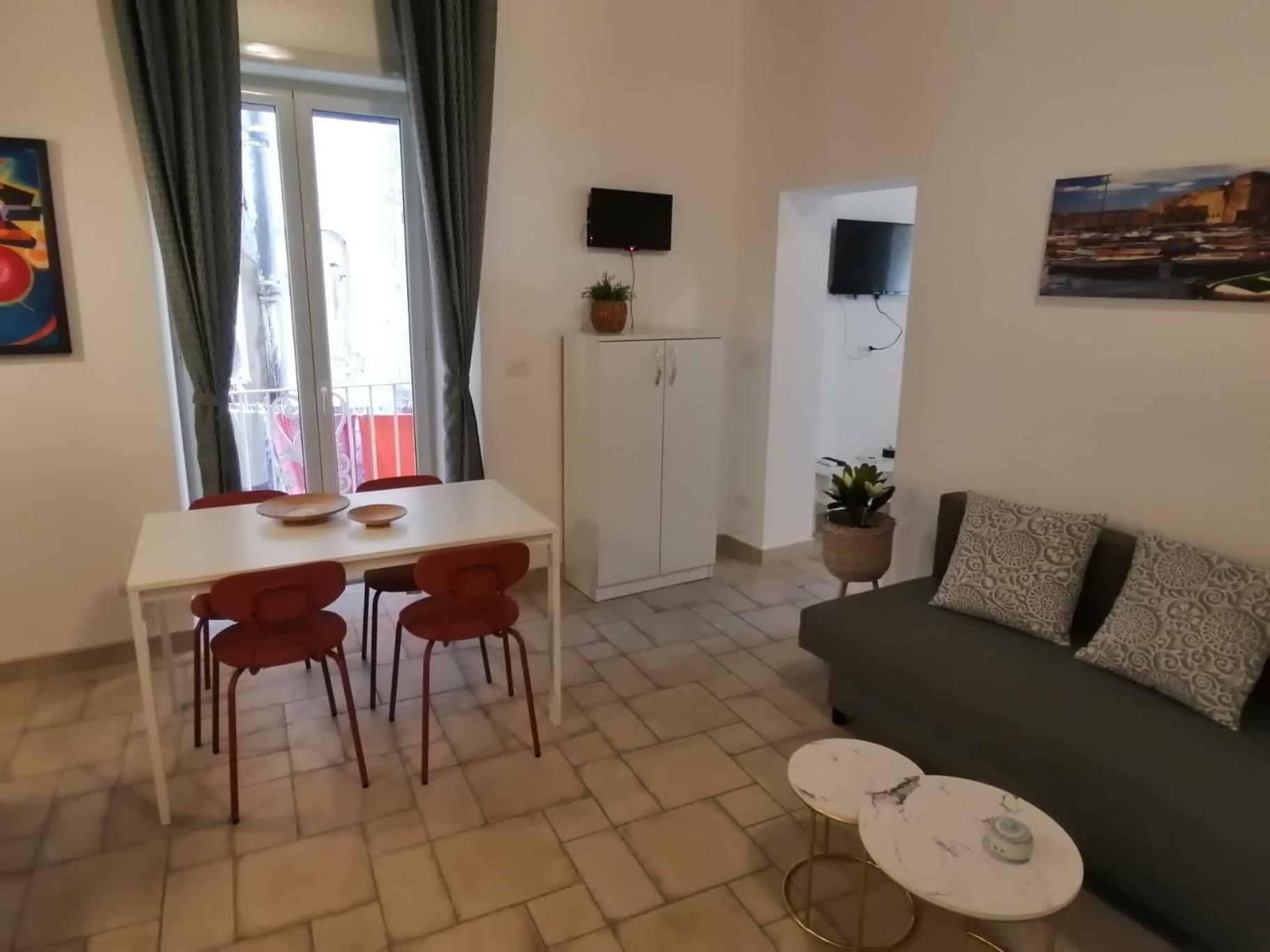 Apartment Il Vicoletto Sul Castello Naples