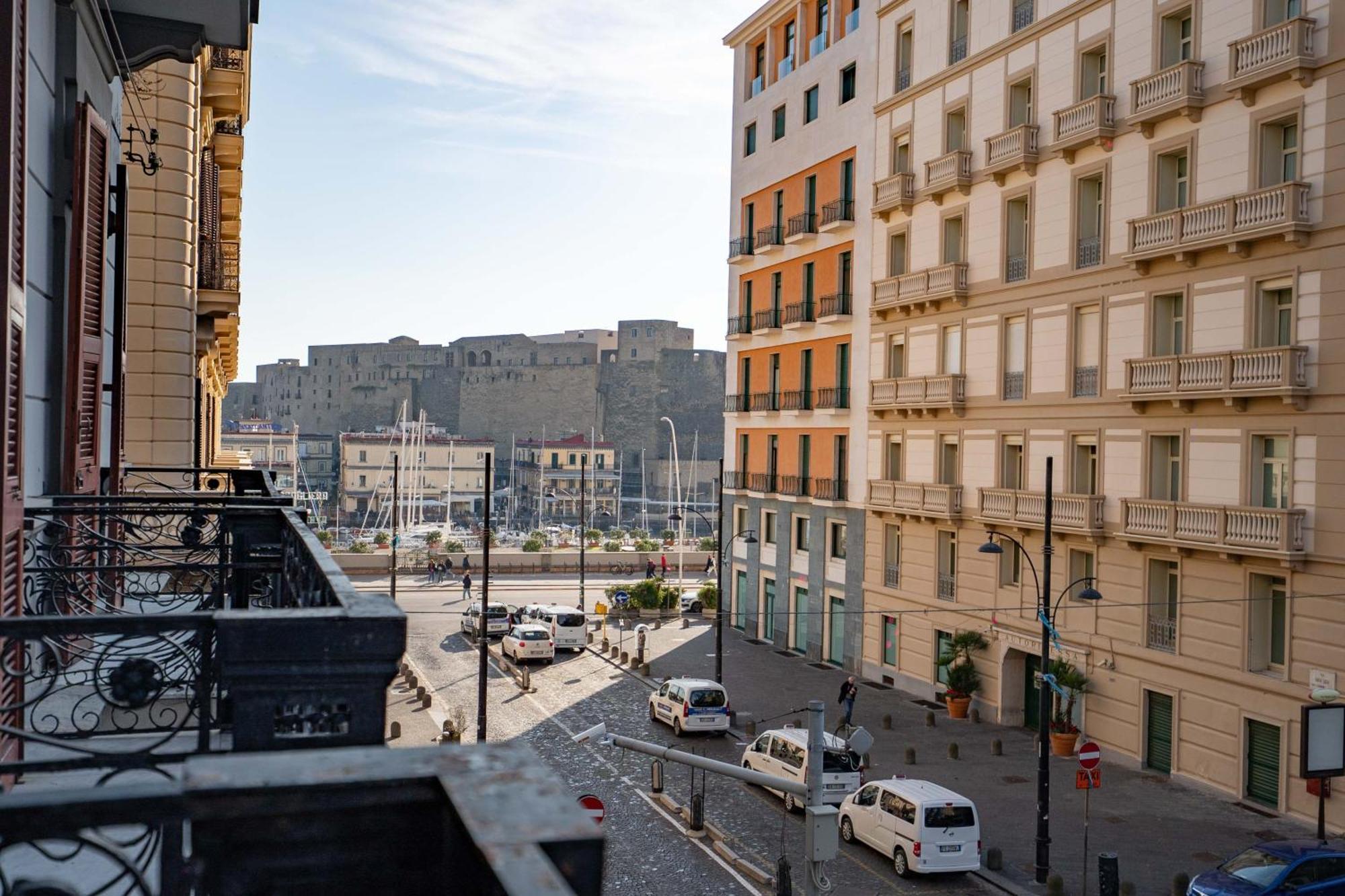 Residenza Castel Dell'ovo By Dimorra Apartment Naples