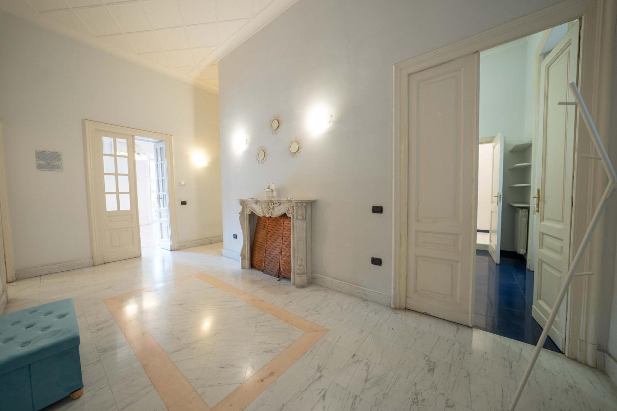 Residenza Castel Dell'ovo By Dimorra Apartment