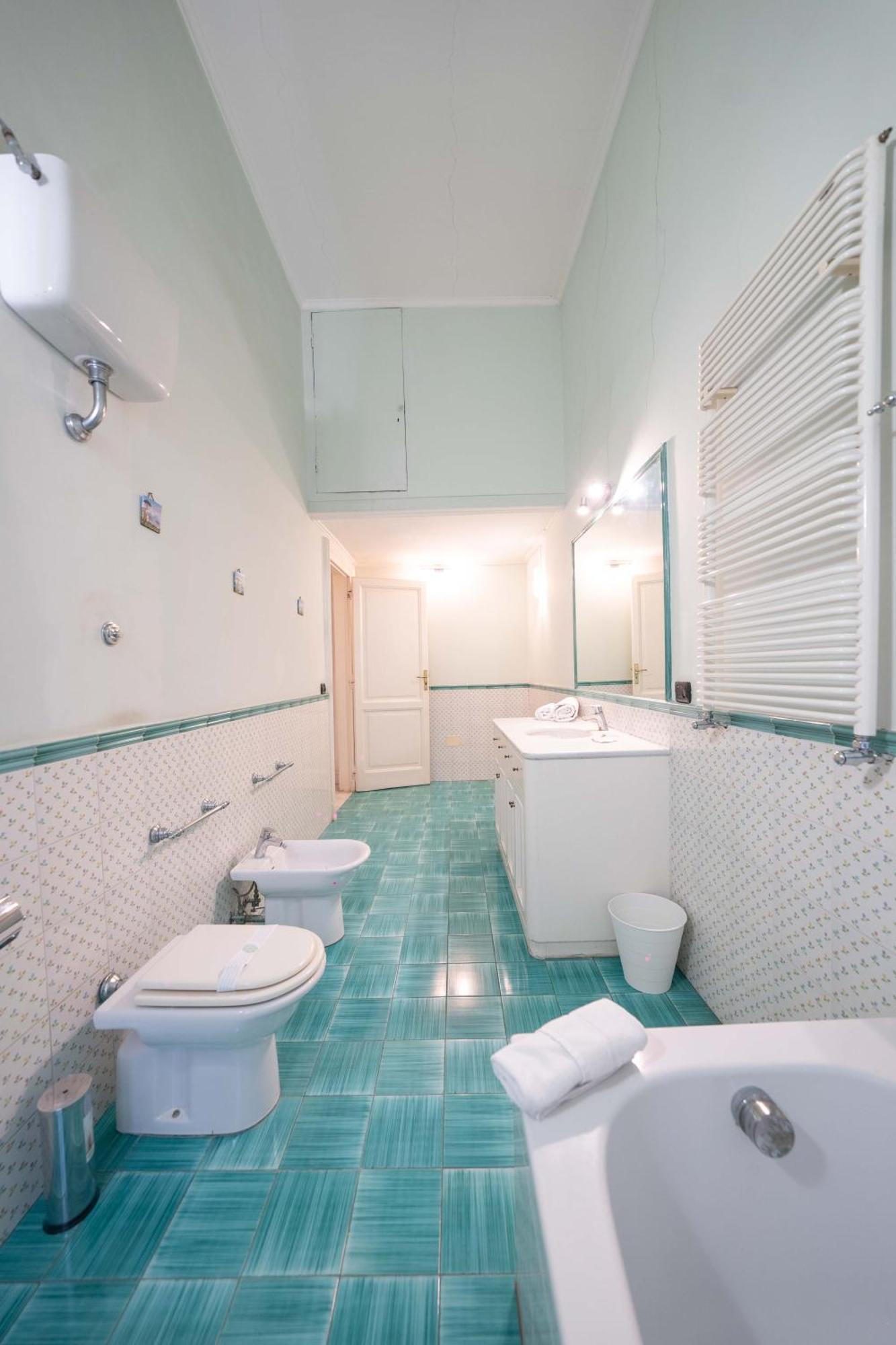 Apartment Residenza Castel Dell'ovo By Dimorra Naples