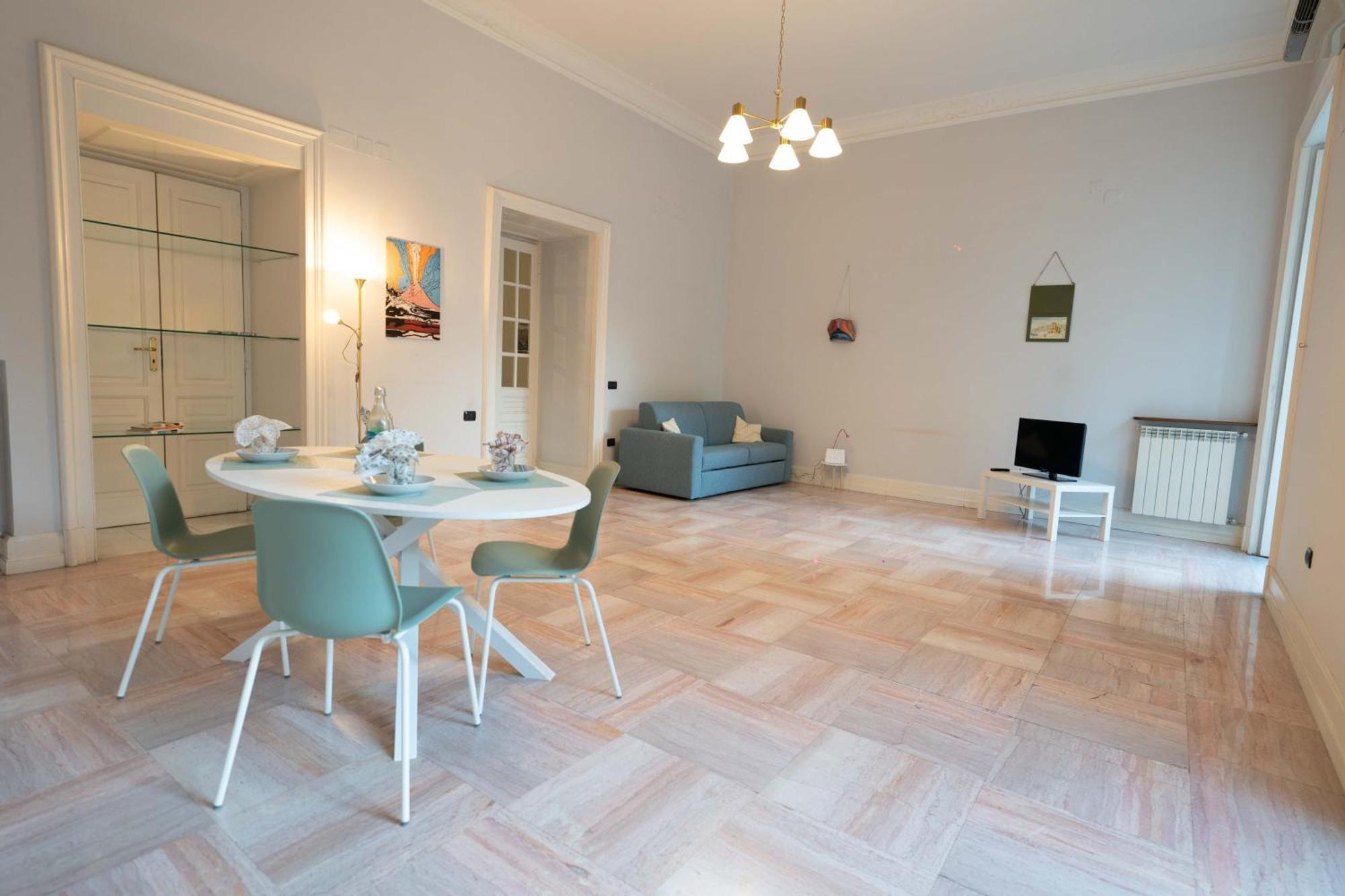 Apartment Residenza Castel Dell'ovo By Dimorra