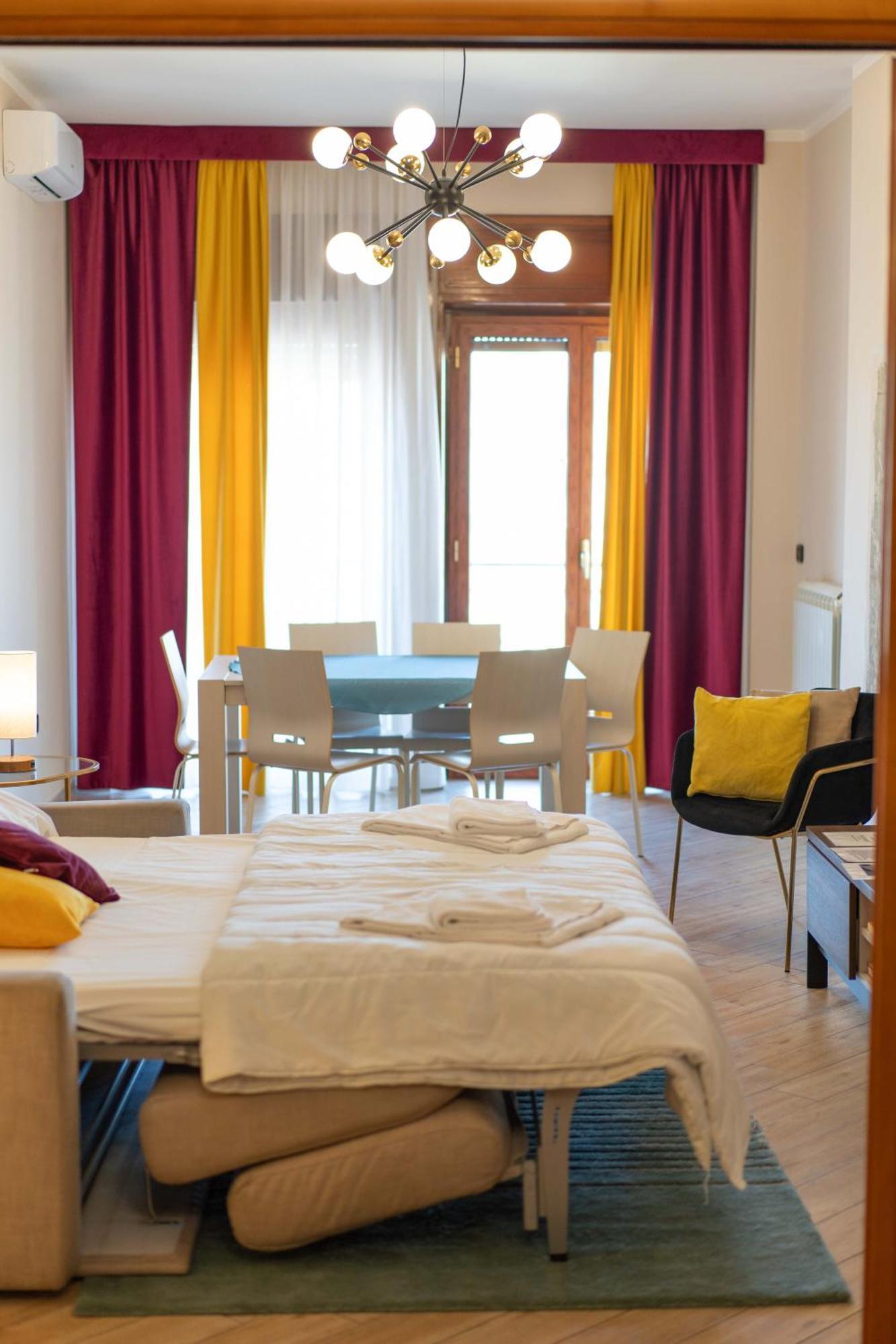 Apartment Duomo 11 By Dimorra
