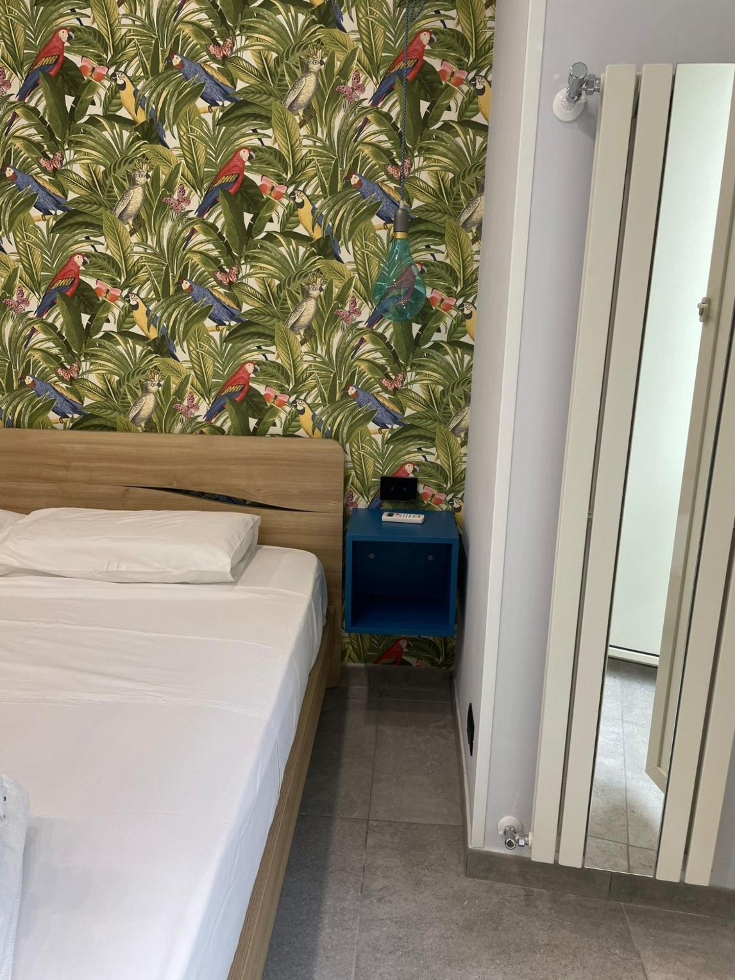 Bed & Breakfast Terrazza Aragon And 2*