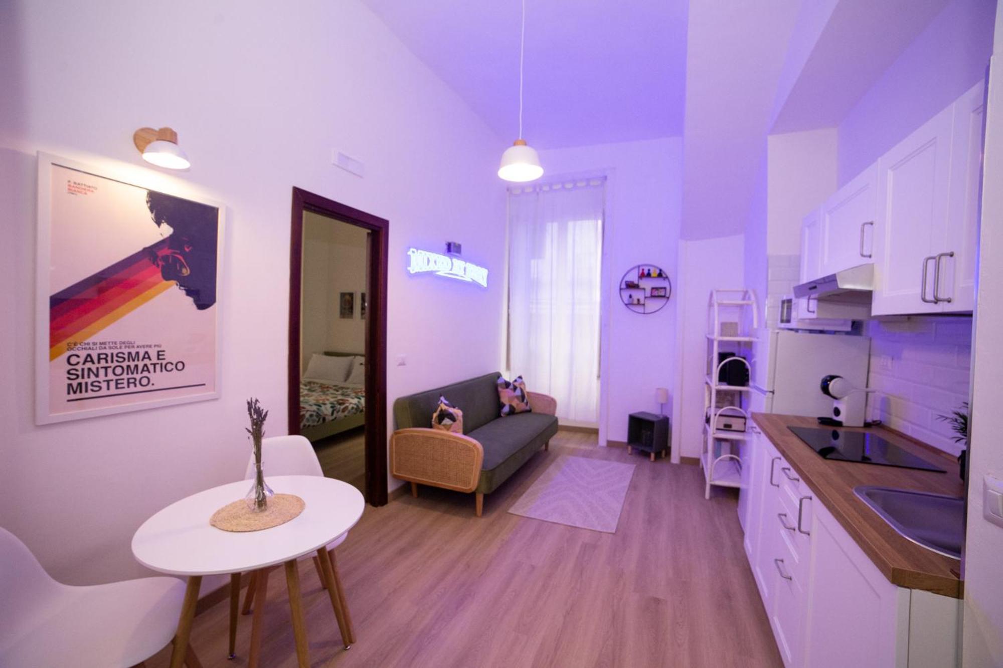 Bed & Breakfast 4cella Naples