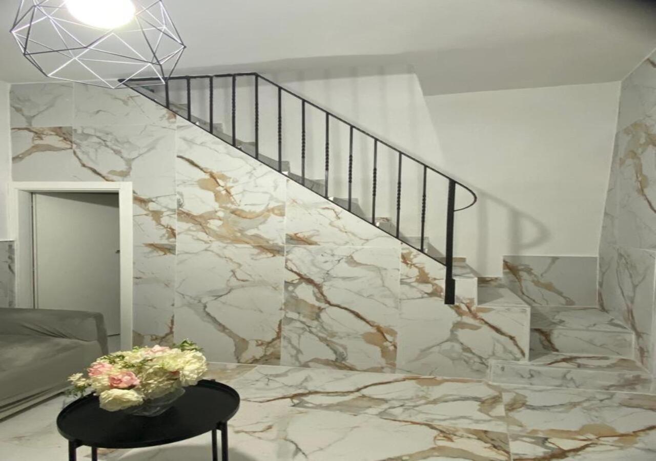 Mergellina Relais 70-