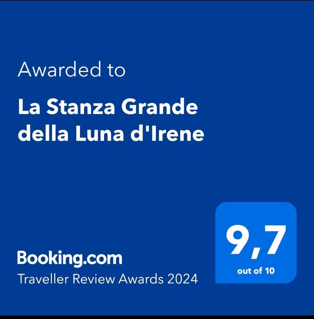 La Stanza Grande Della Luna D'irene *