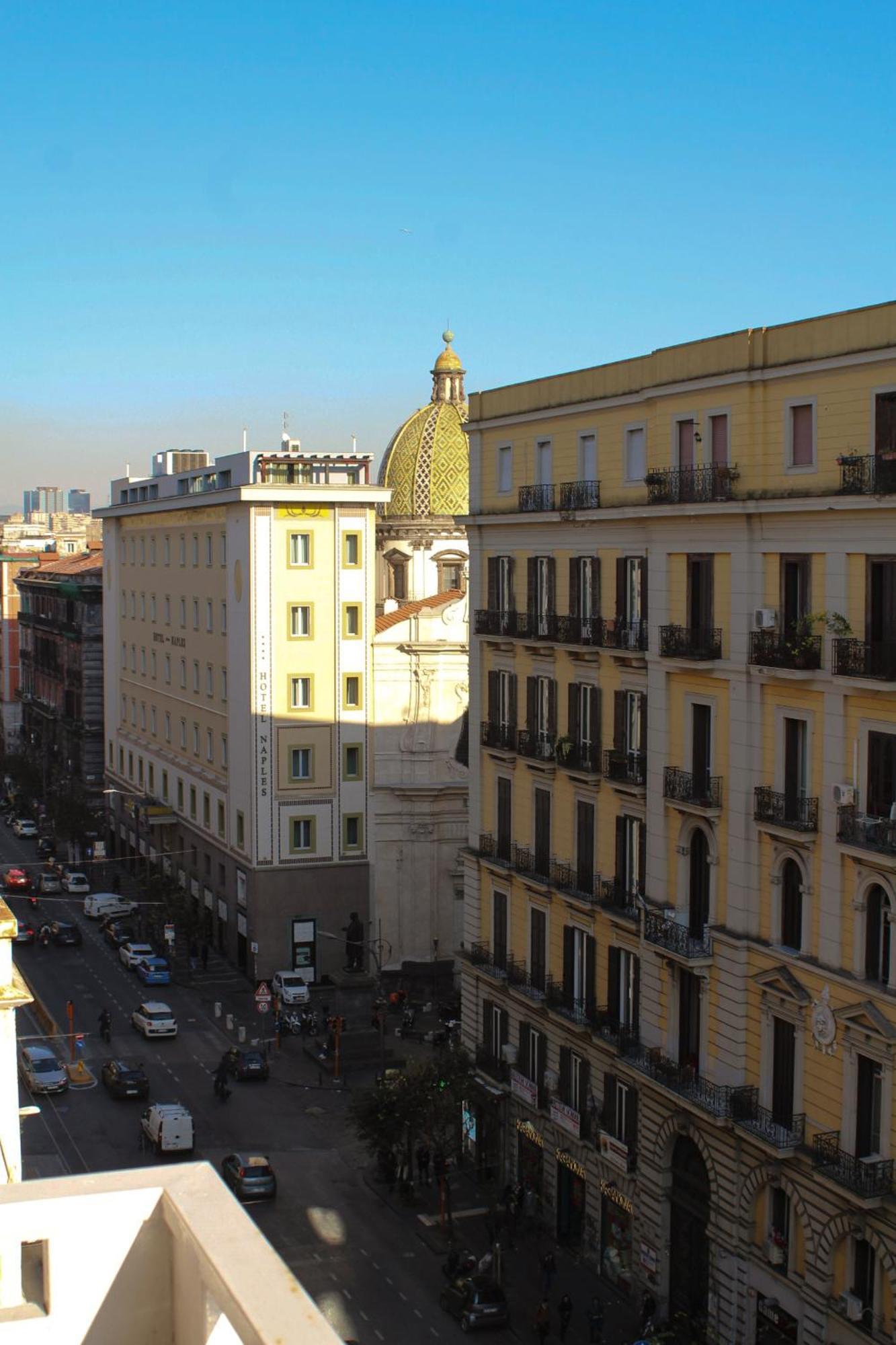Corso Umberto 22 * Naples
