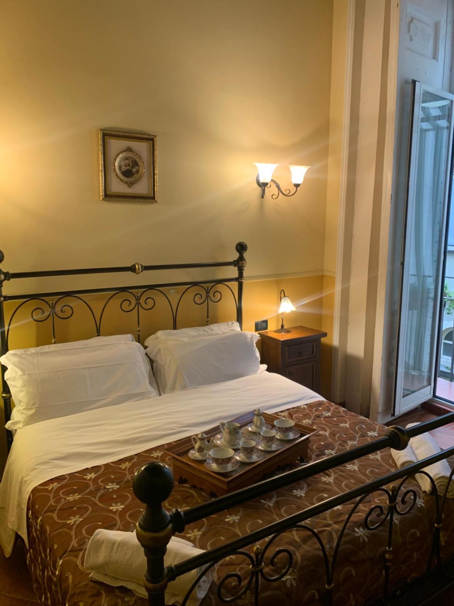 Pignatelli 3* Naples