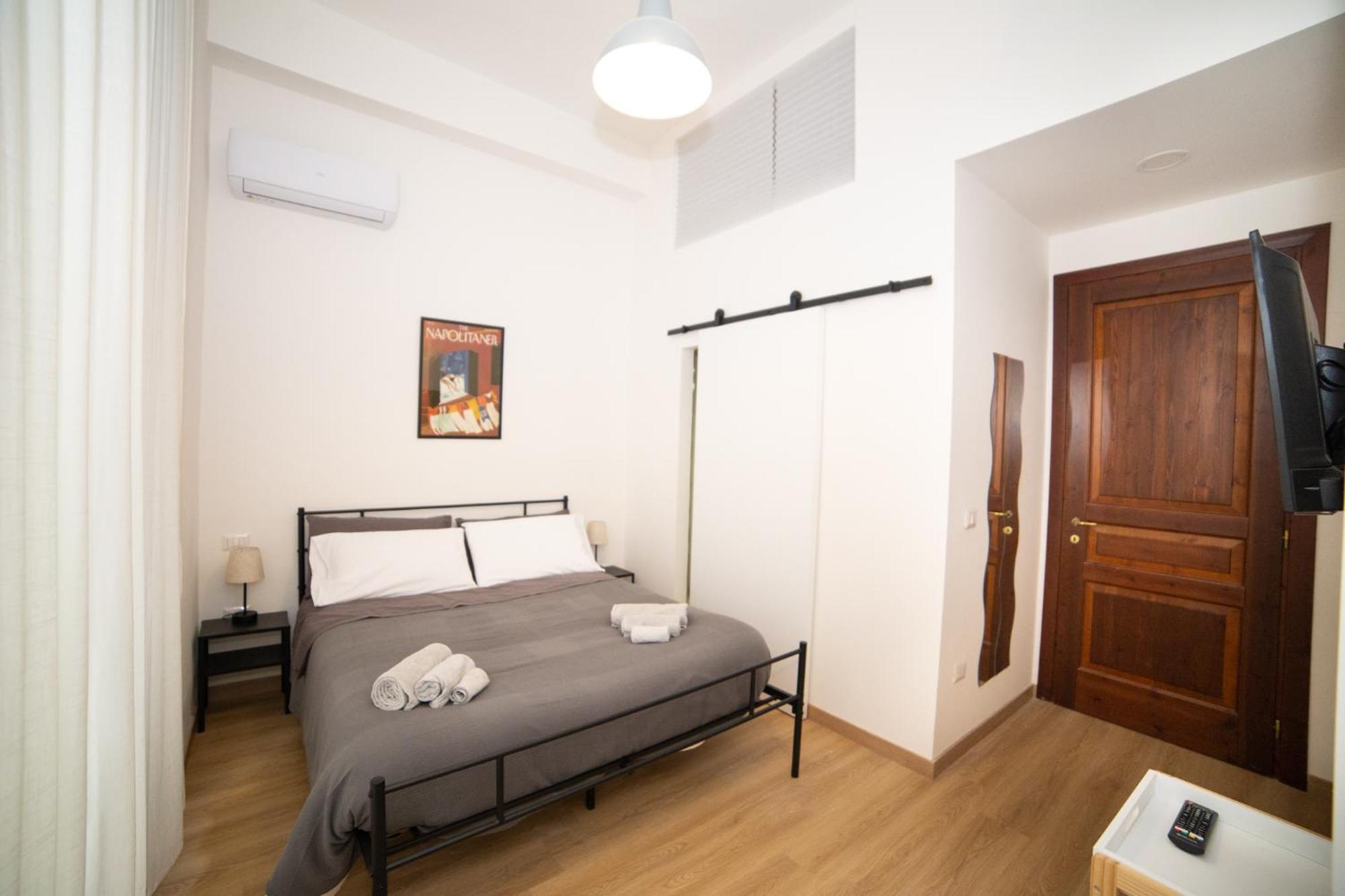 4cella * Naples