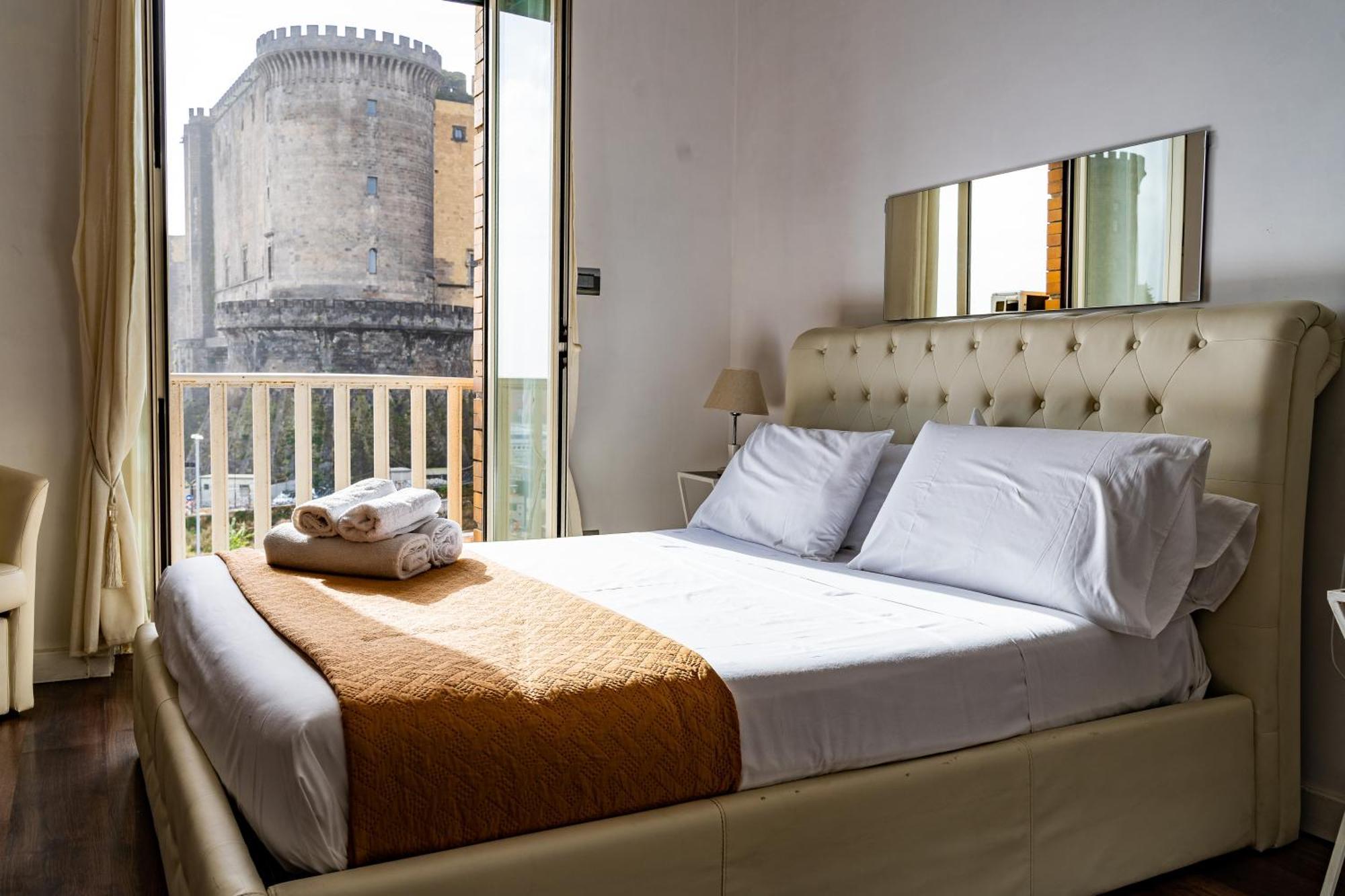 Bed & Breakfast Covo Degli Angioini 4*