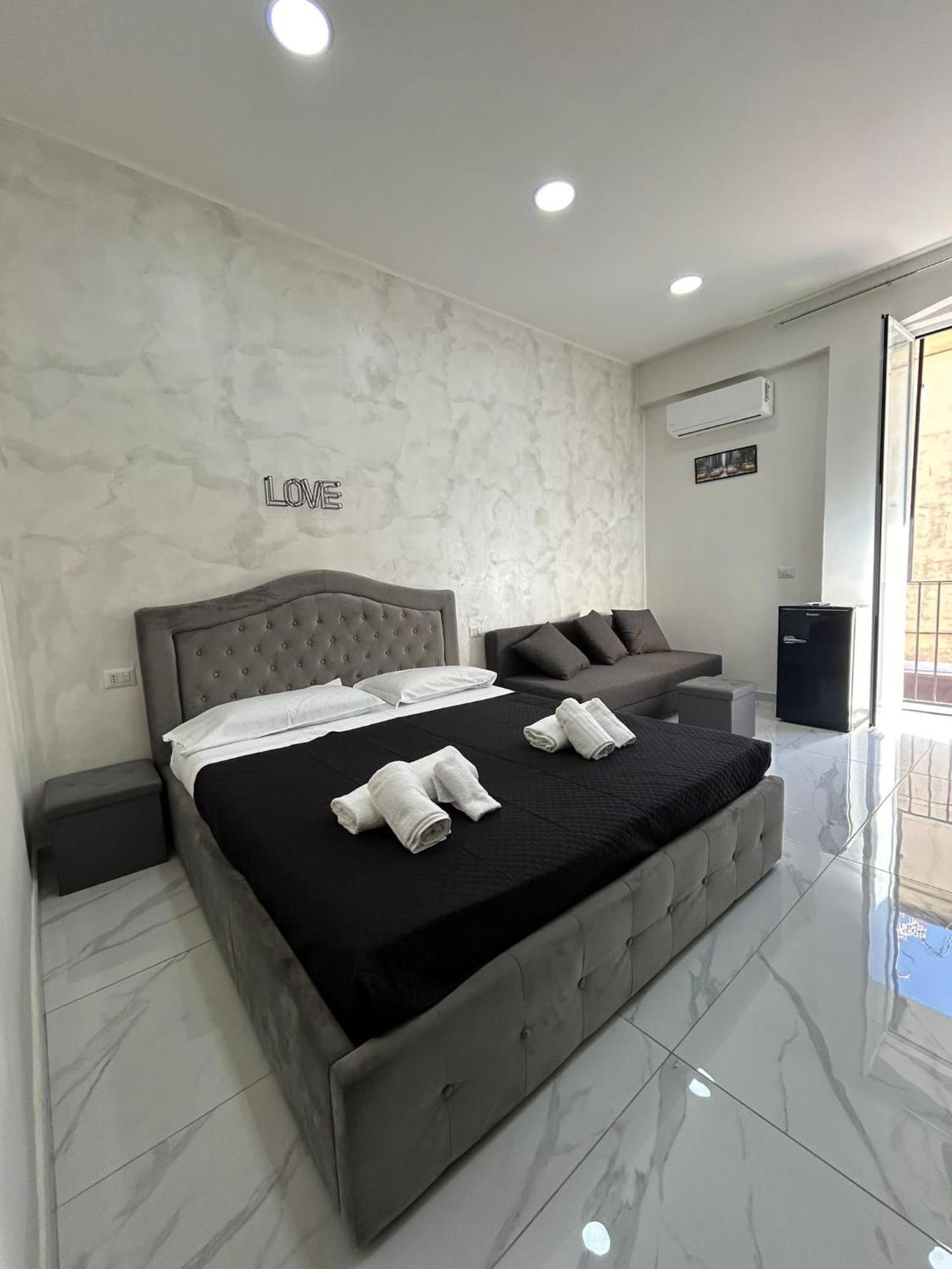 Terrace Luxury Caracciolo