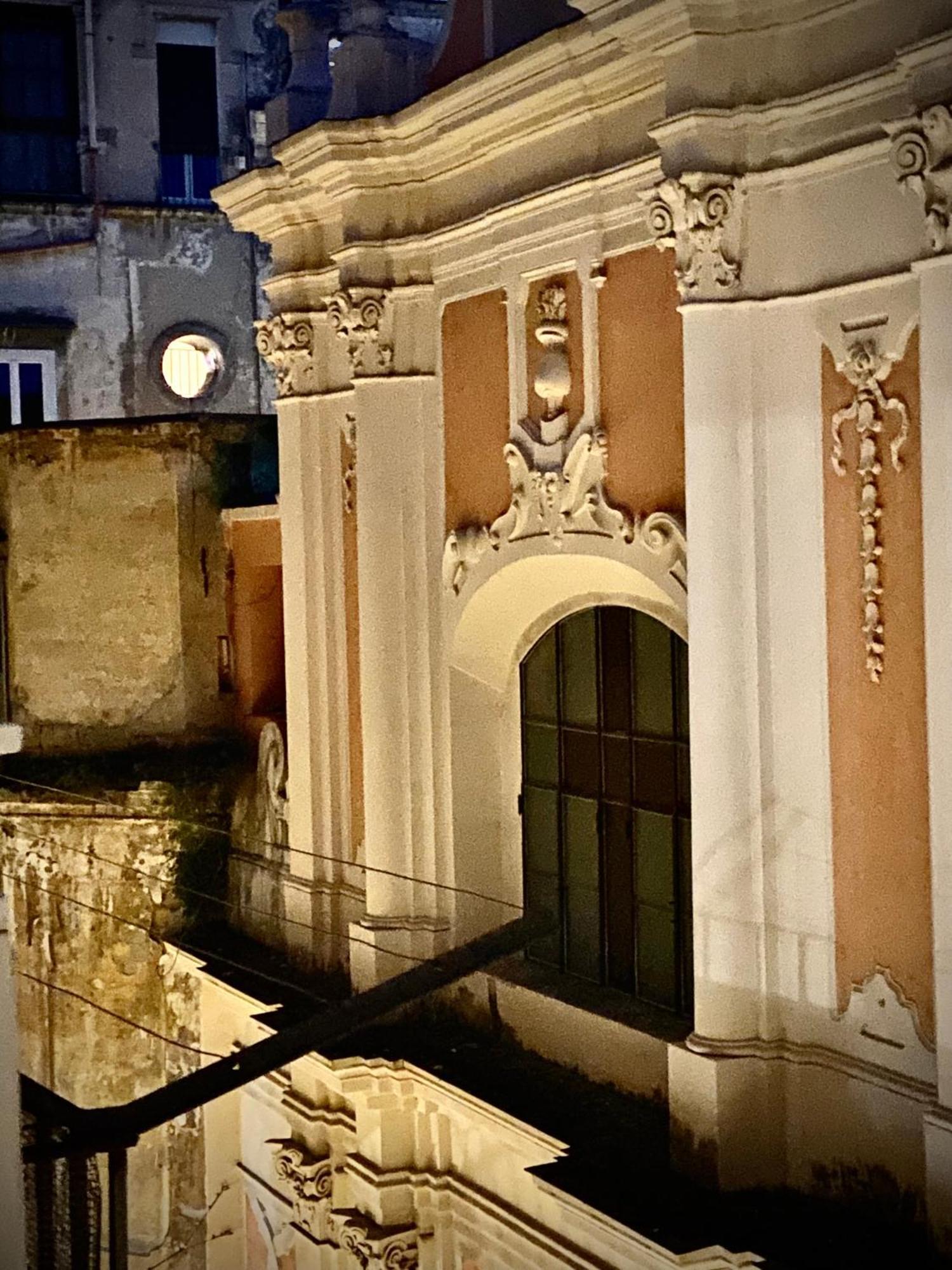 Pausea Downtown * Naples