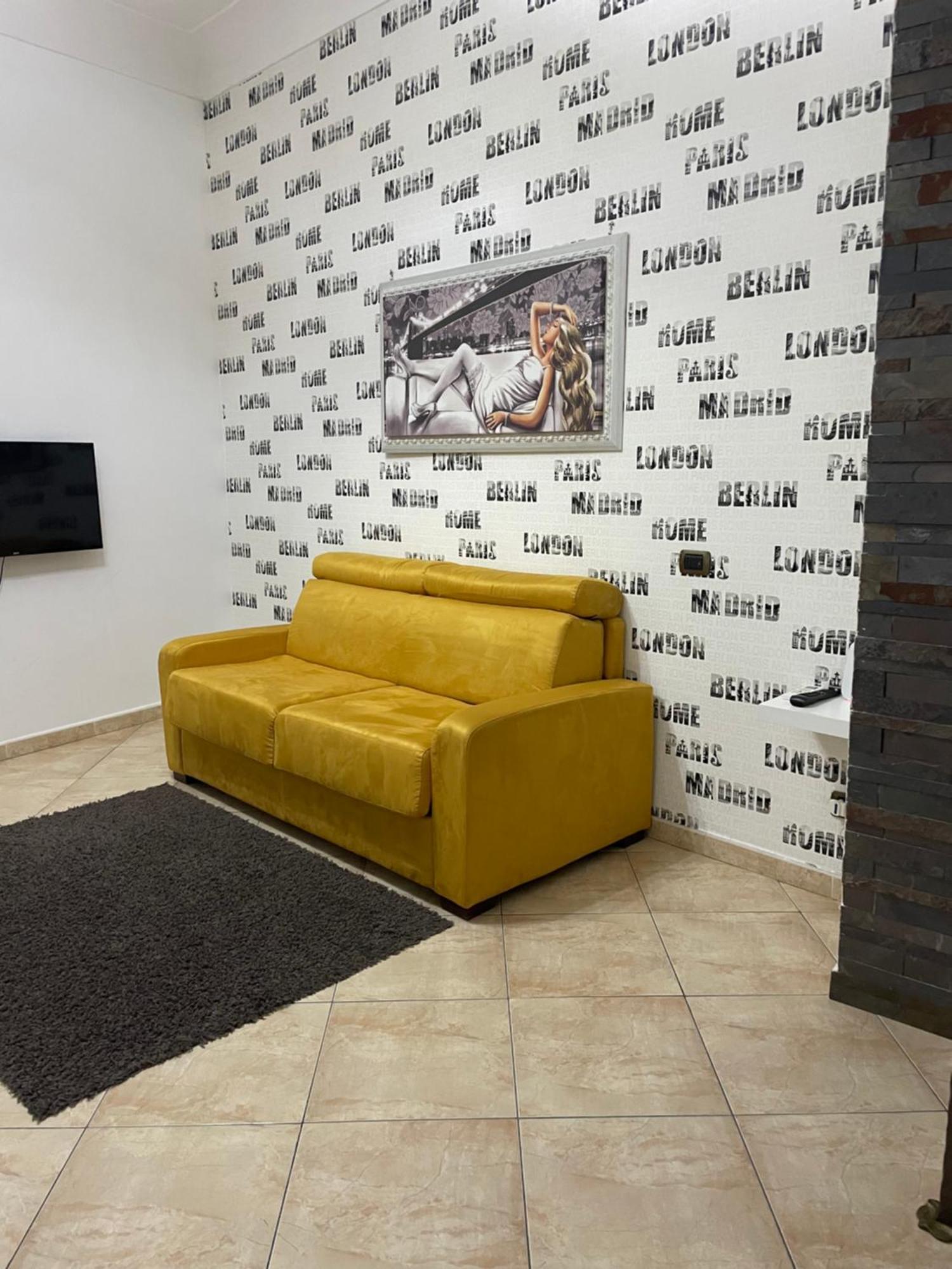 Dimora De Curtis Apartment Naples