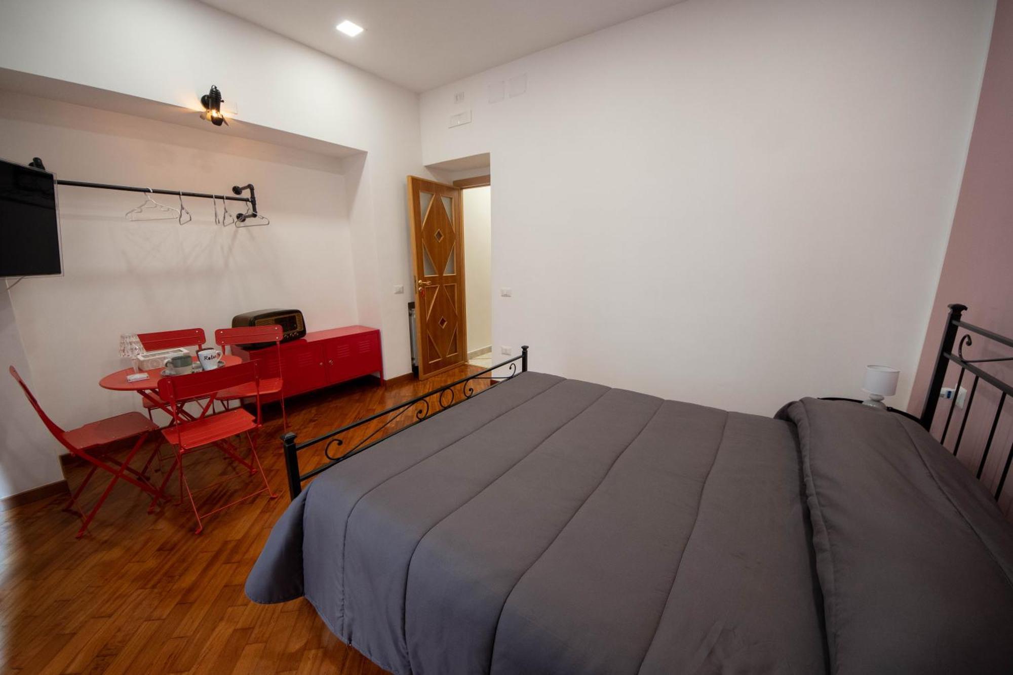 Buona Apartment