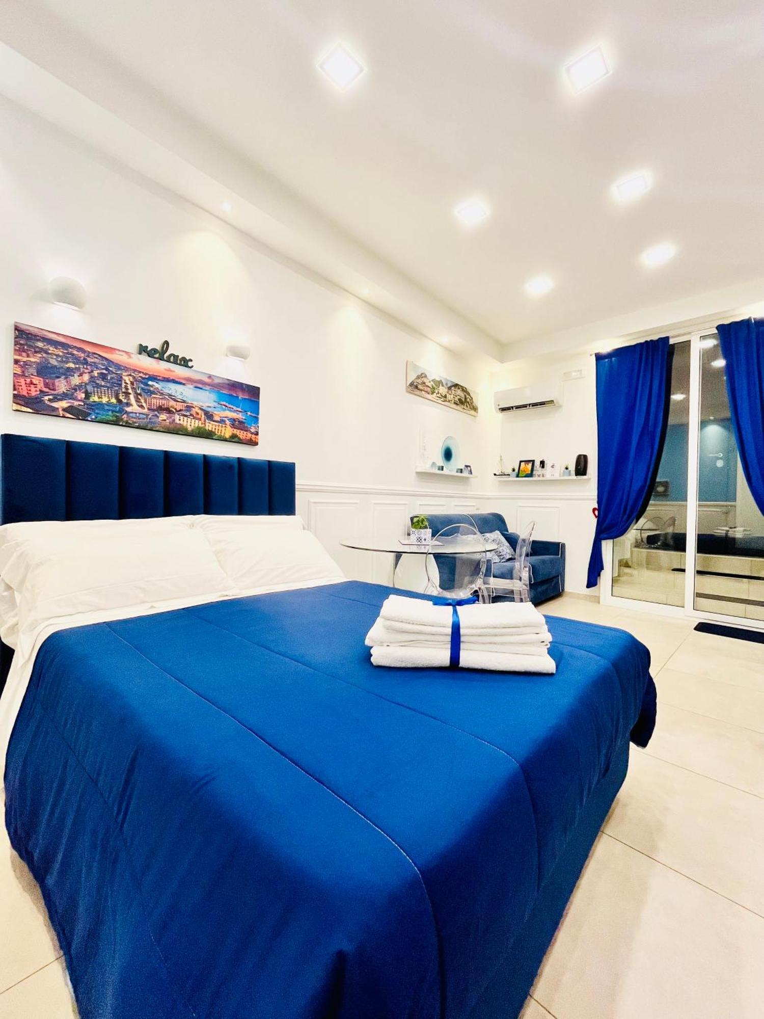 Apartment Donn'anna Center Naples