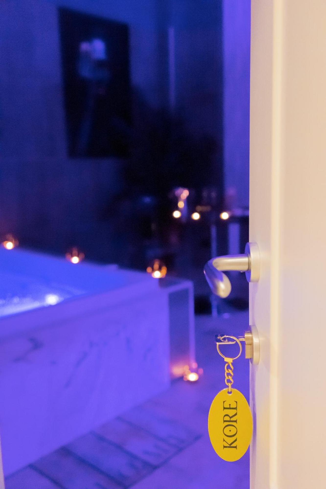 Kore Luxury E