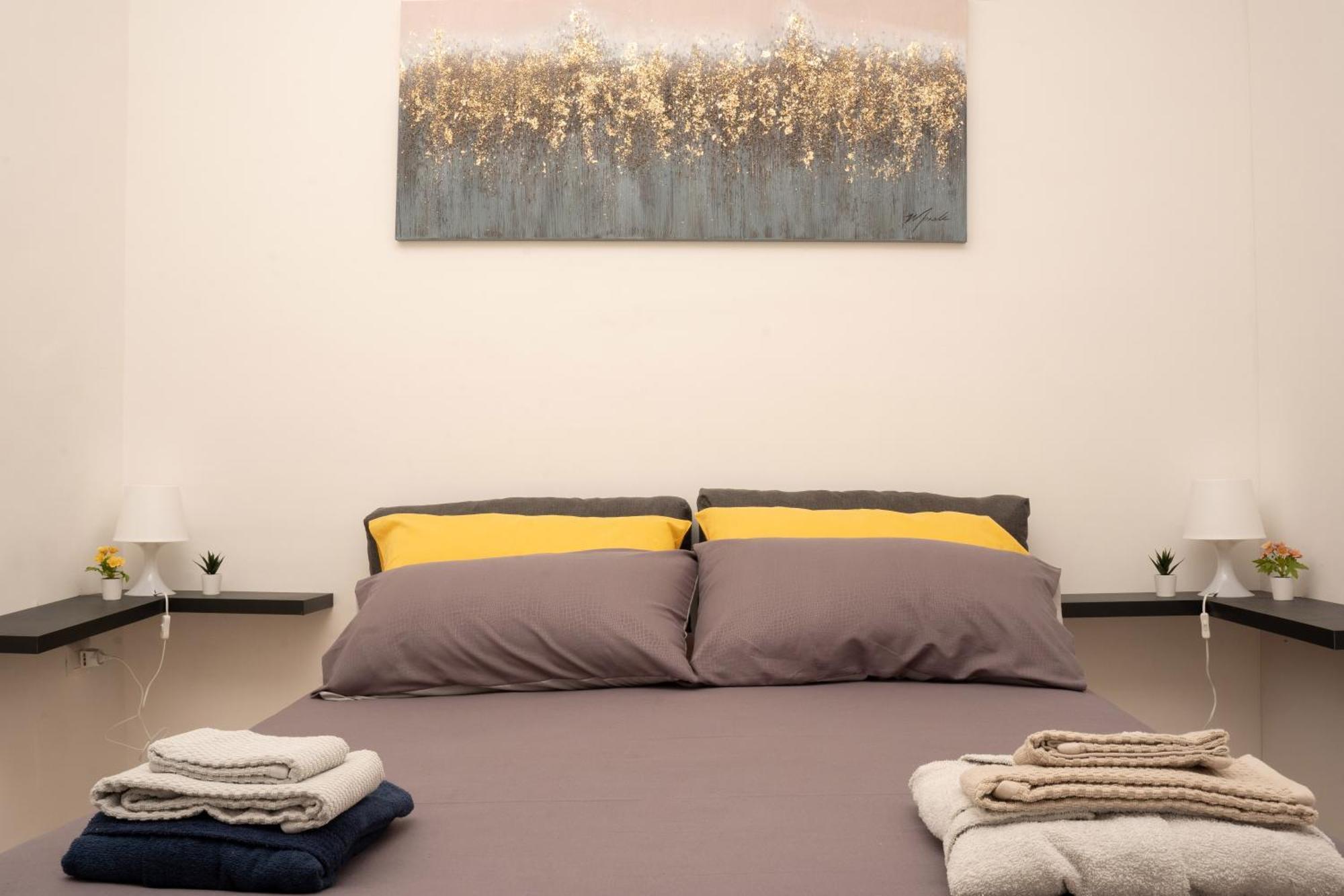Guest house La Julienne Grey *