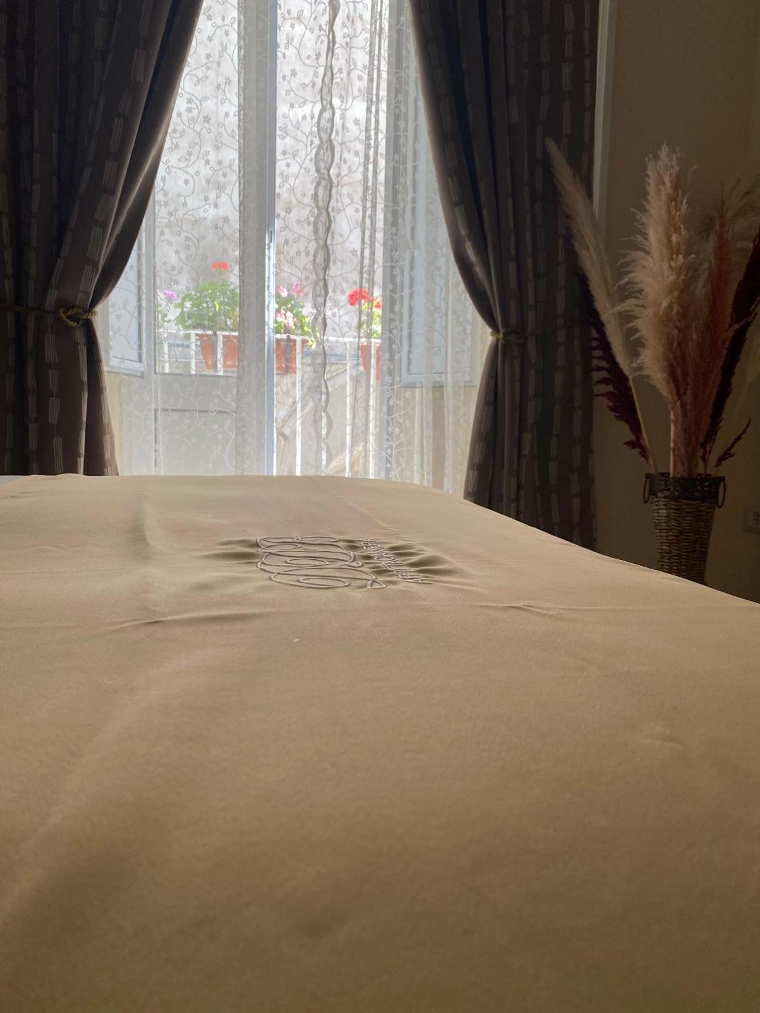 La Dimora Dei Borboni Bed & Breakfast *