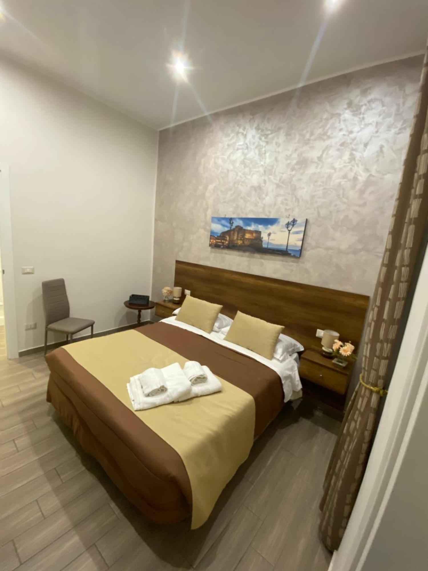 Bed & Breakfast La Dimora Dei Borboni Naples