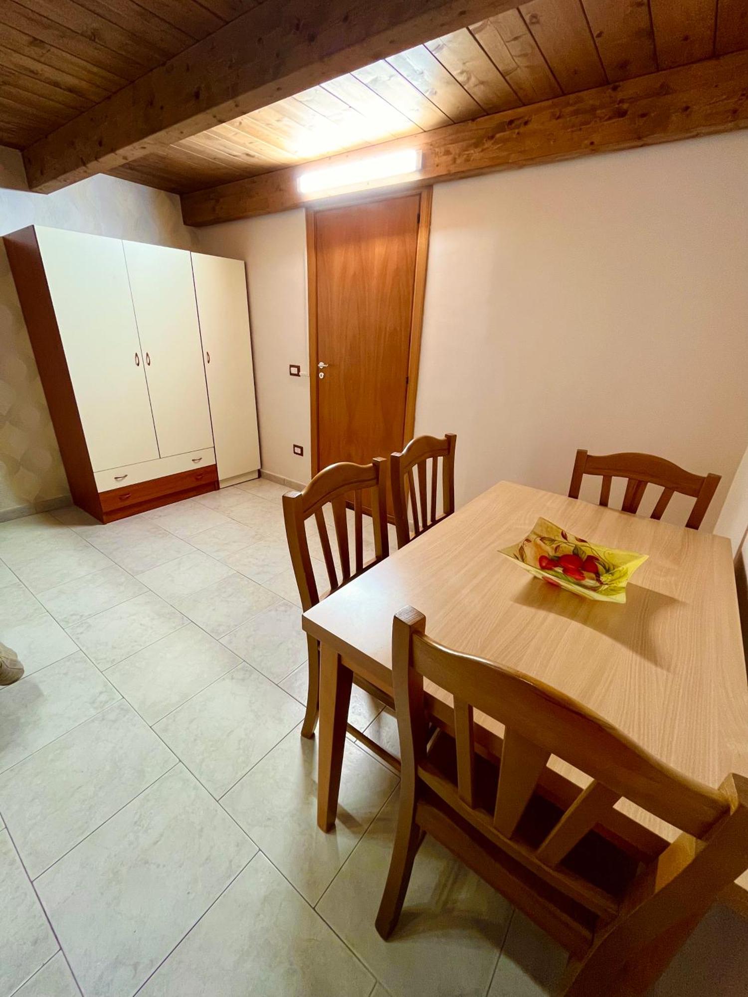 Giovy's House - Centro * Naples