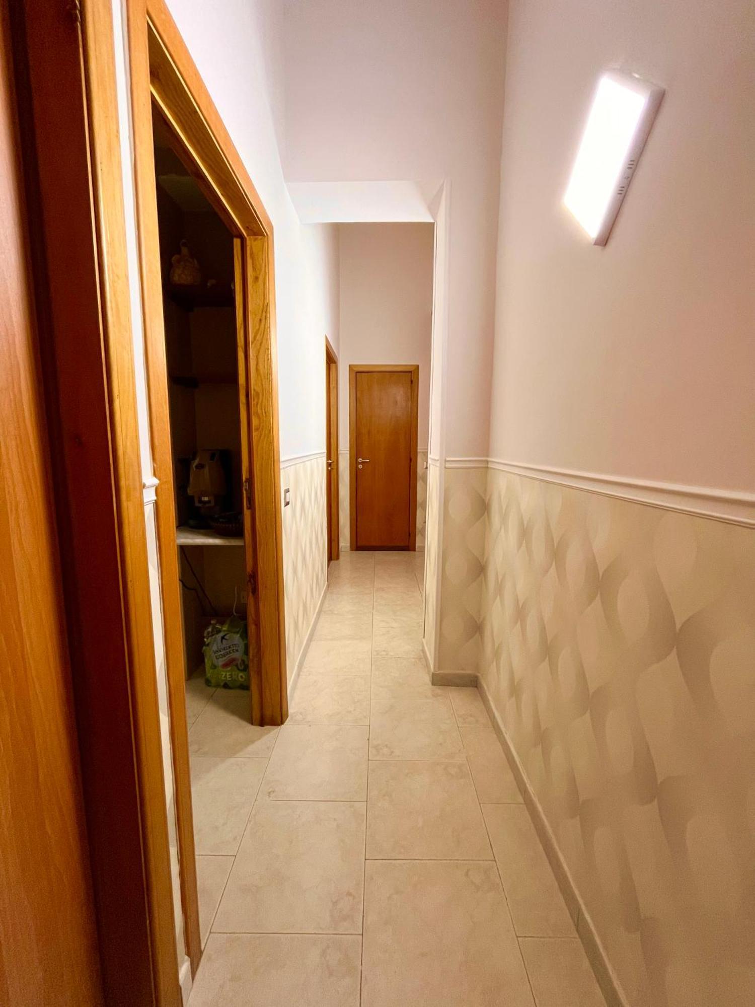 Giovy's House - Centro Apartment