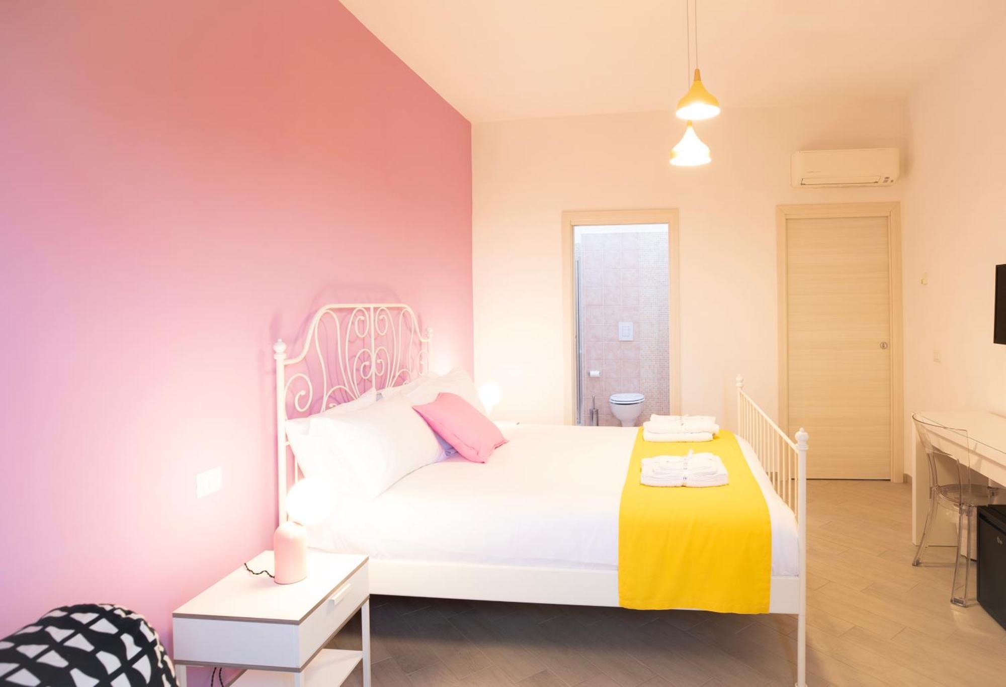 Kj Art Guest house *
