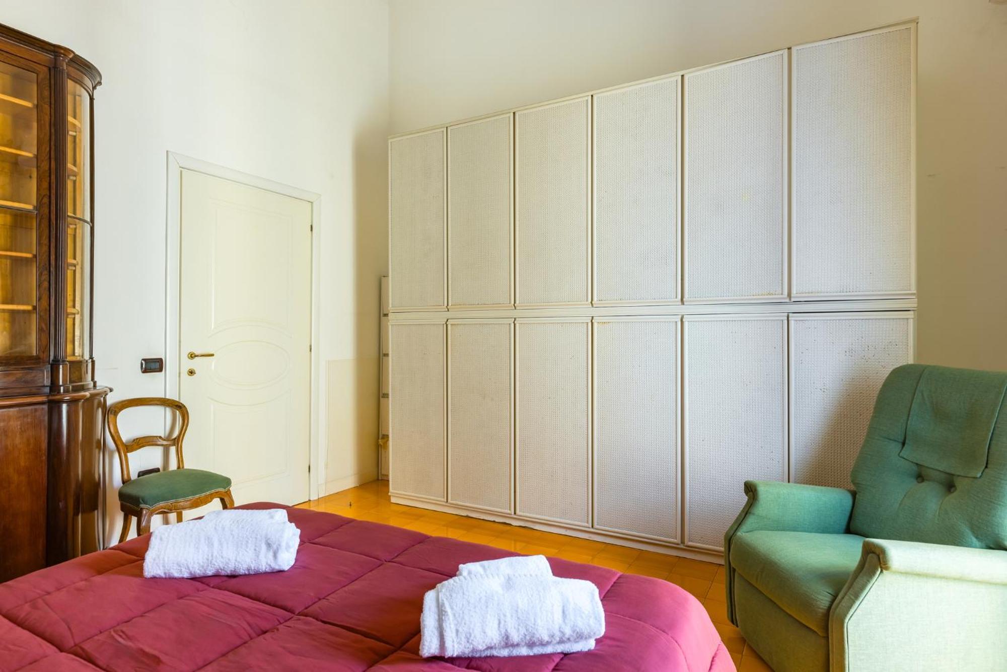 Santa Chiara Charming House With Terrace At Historical Center Apartment *