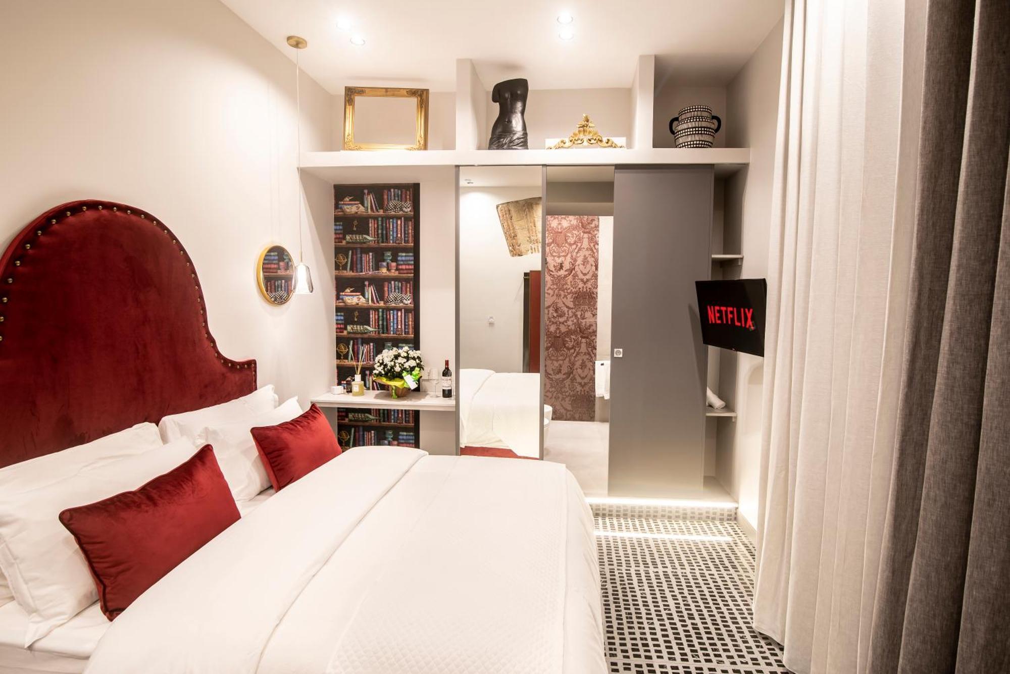 Guest house Three Toledo *