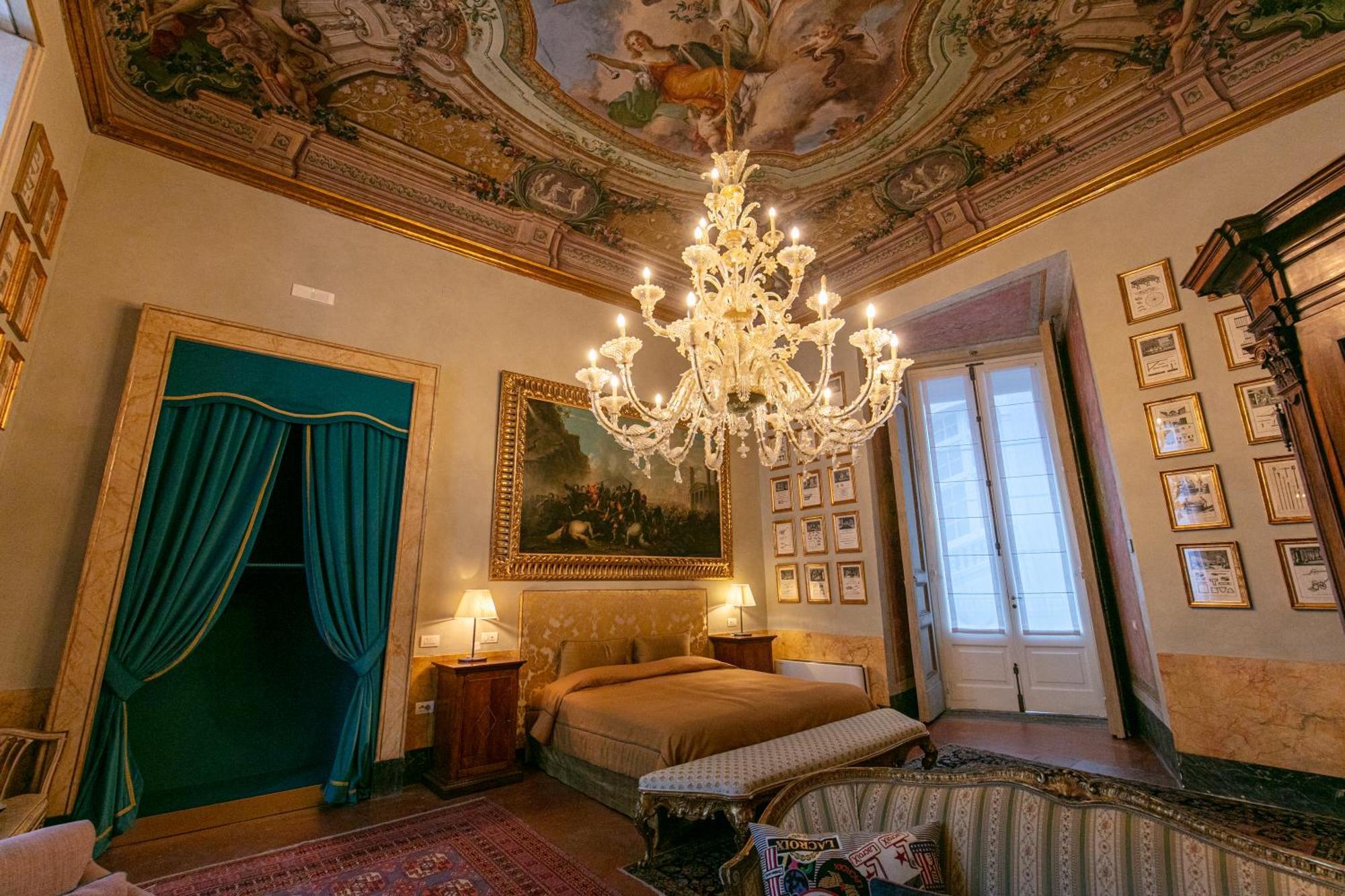 Palazzo Doria Guest house Naples
